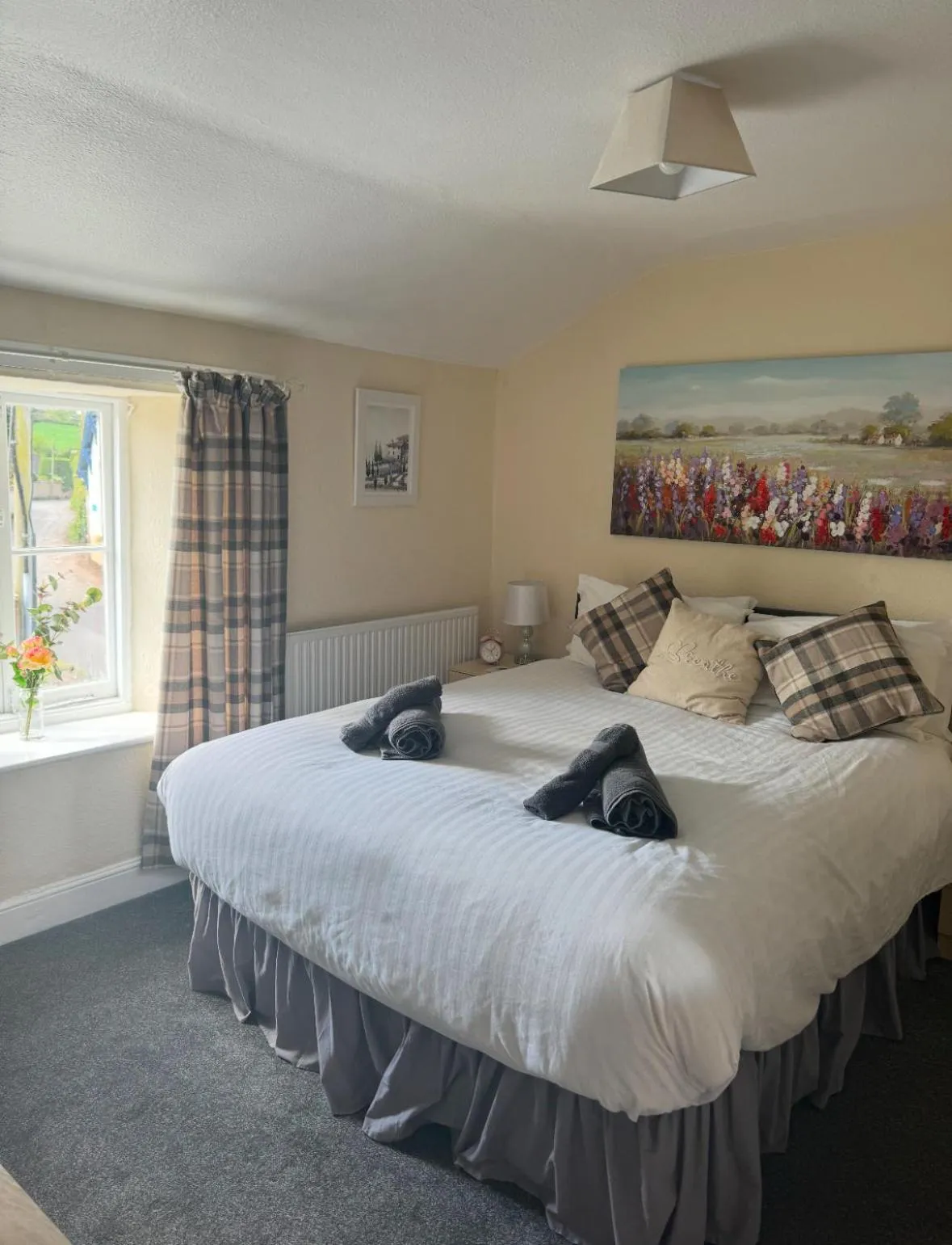 King Room with Garden View in Thorverton Arms