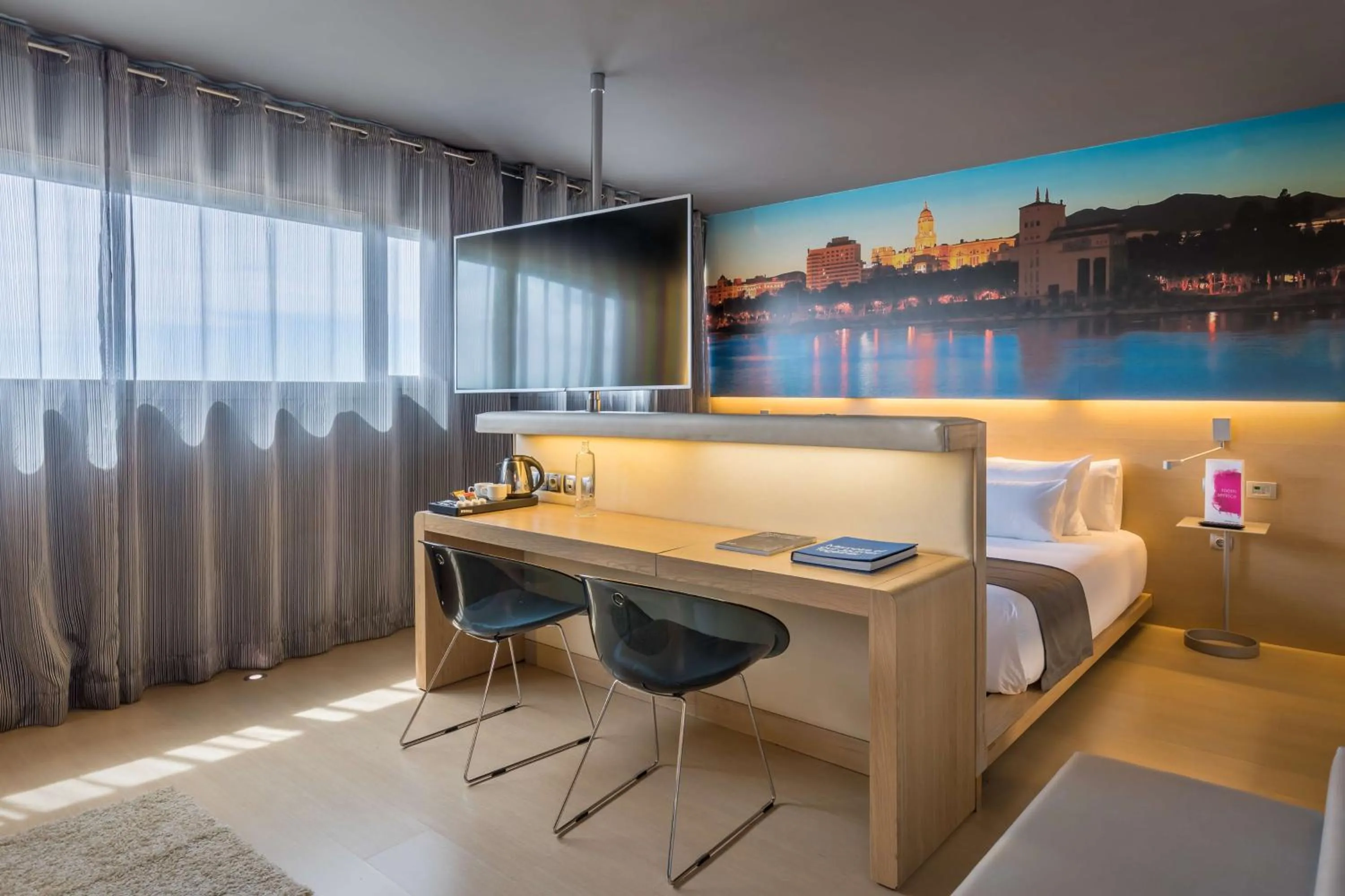 Familiar Junior Suite (2 Adults + 2 Children) in Barceló Malaga