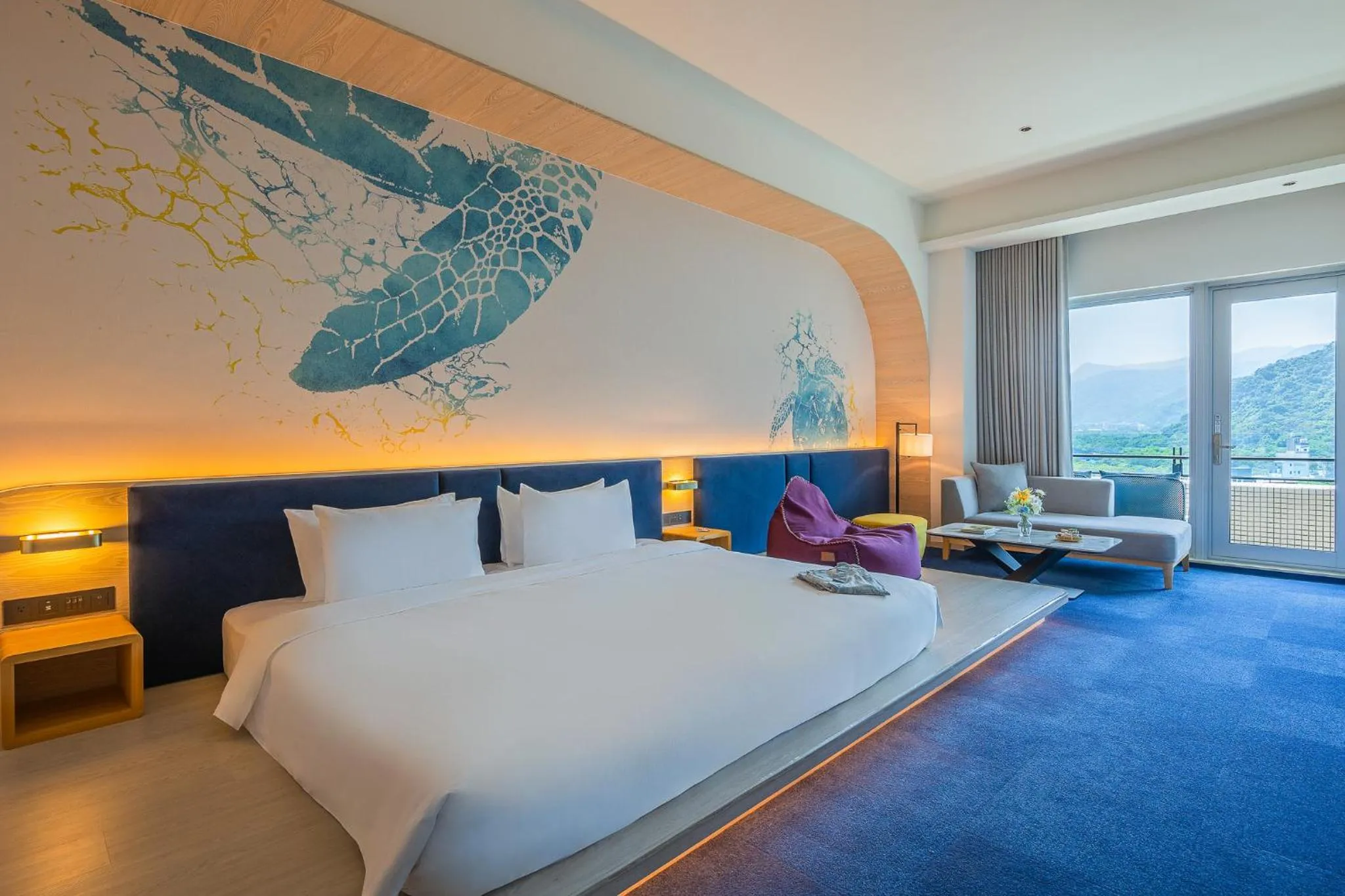 King Room with Mountain View in The Archipelago