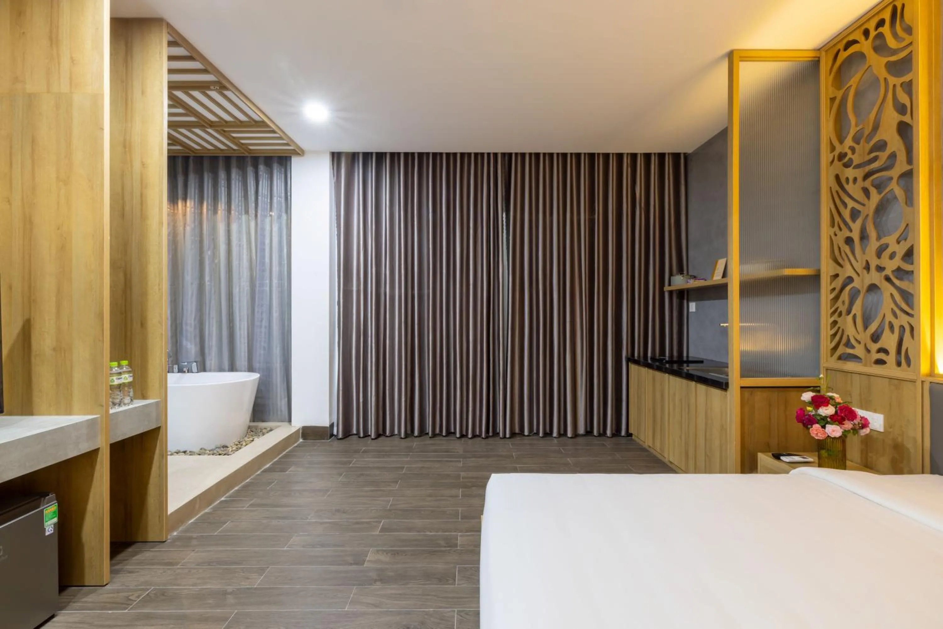 King Room with Spa Bath in Moon Sun Boutique Villa Hotel