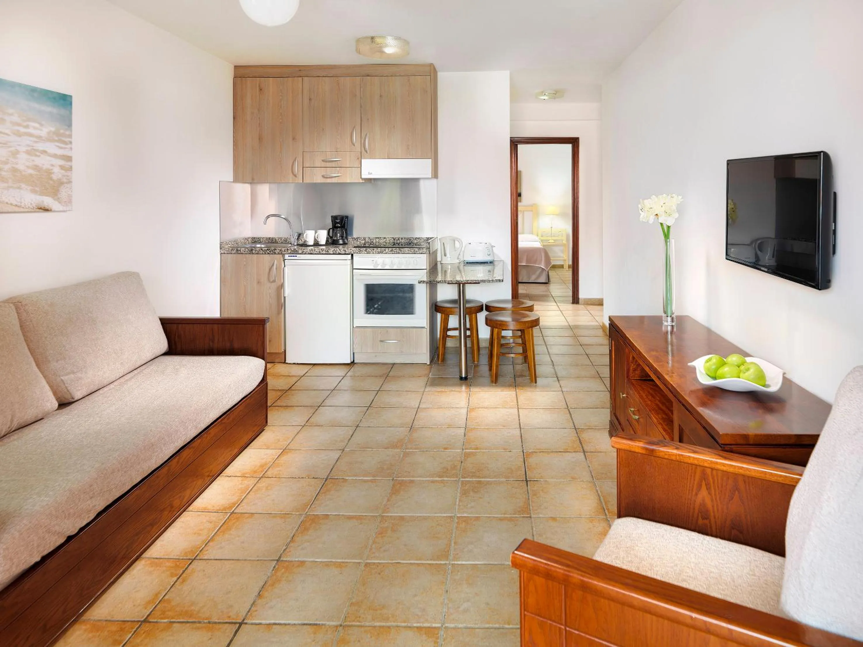 One-Bedroom Apartment in Sol Sun Beach Apartamentos