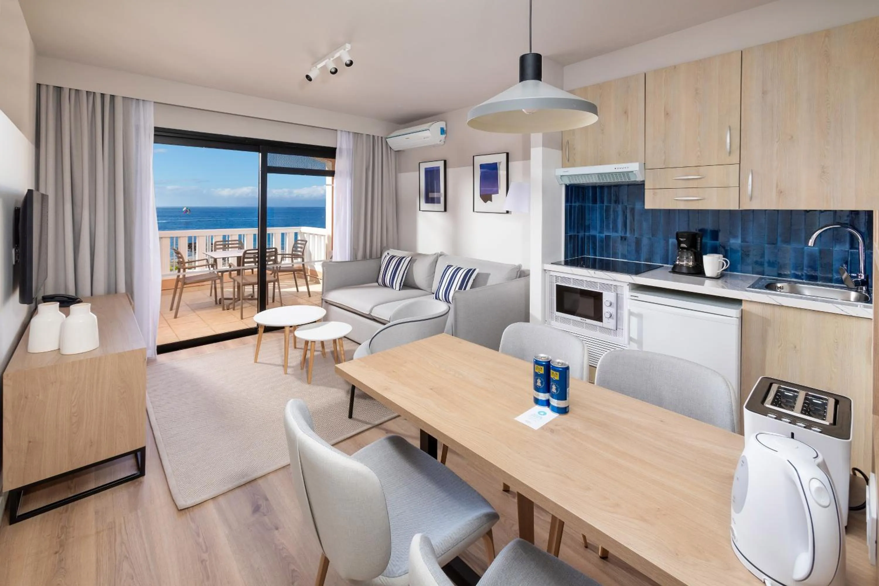 Xtra Studio Premium Sea View in Sol Sun Beach Apartamentos