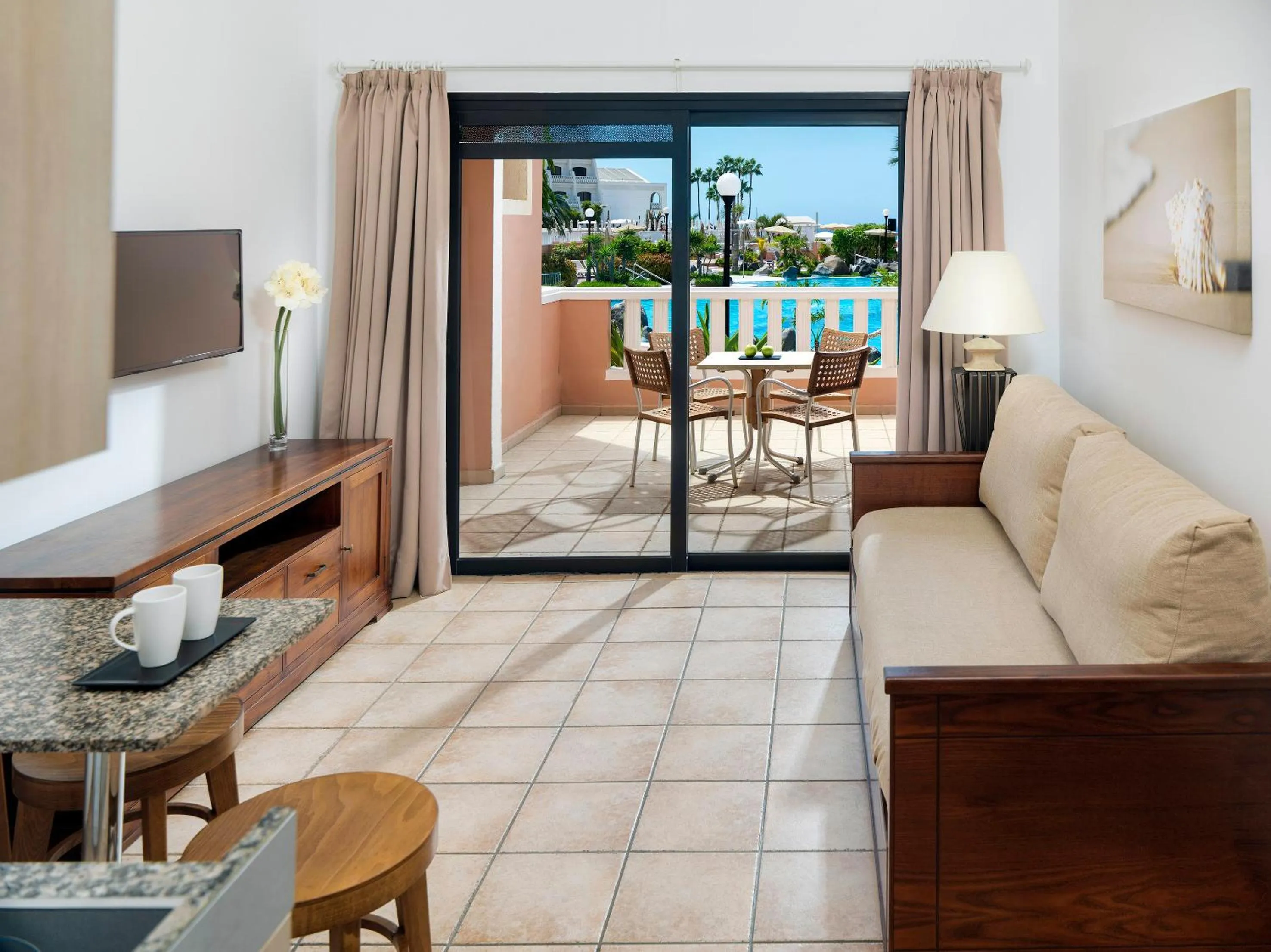 Studio with Pool View in Sol Sun Beach Apartamentos
