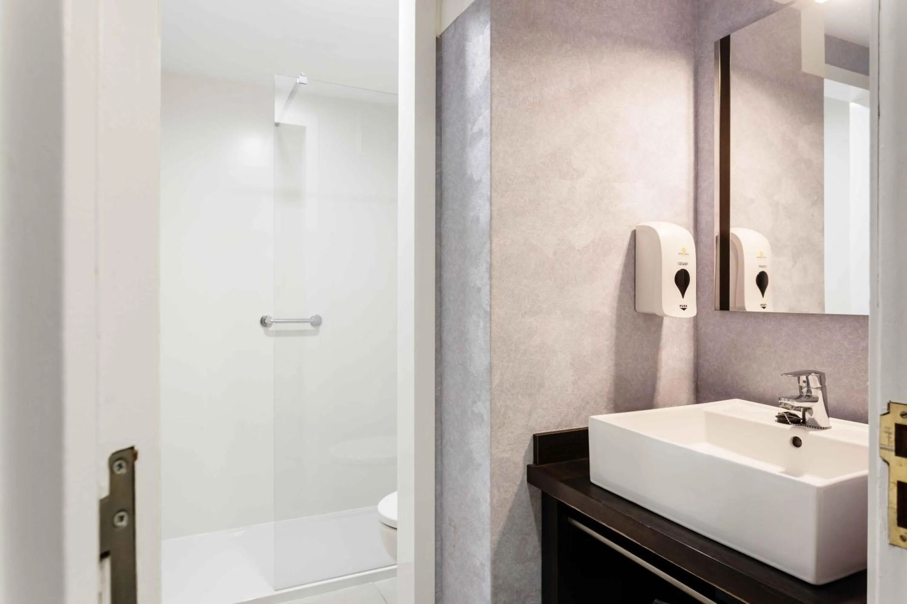 Single Room in Oroel Hotel & SPA