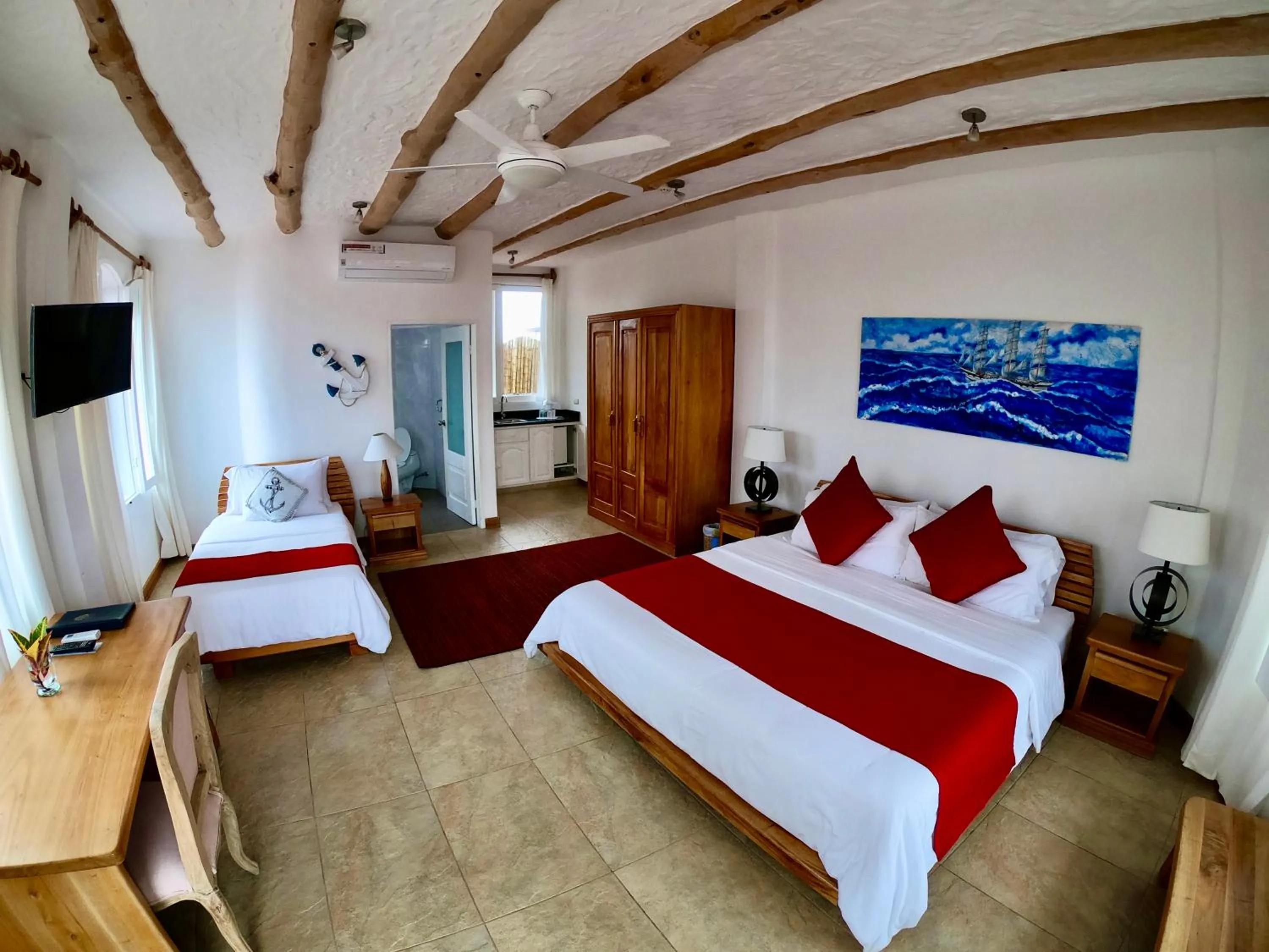 Superior Double or Twin Room in Hotel Angermeyer Waterfront Inn