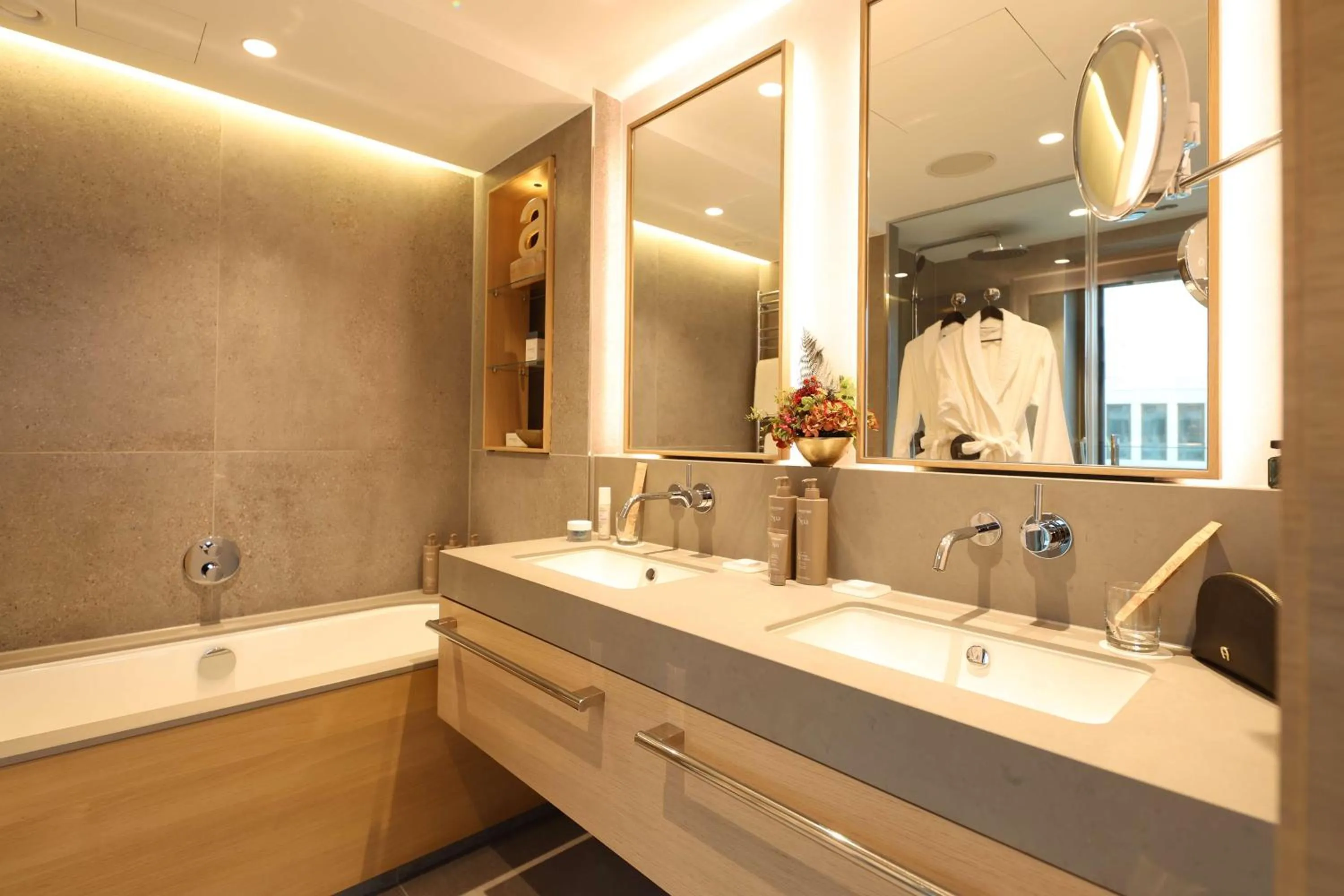 Suite in ATLANTIC Hotel Heidelberg