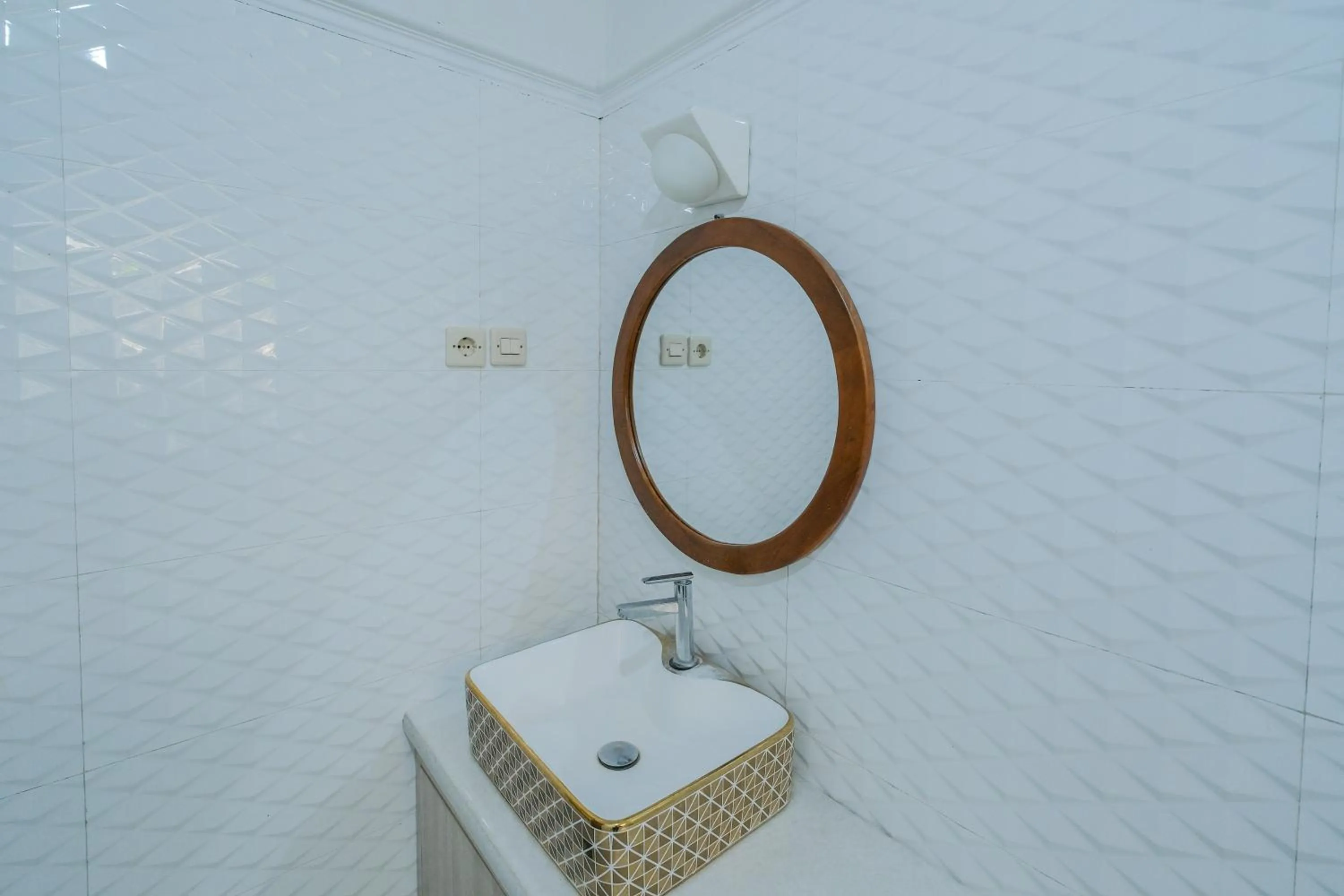 Suite in Royal Brongto Hotel