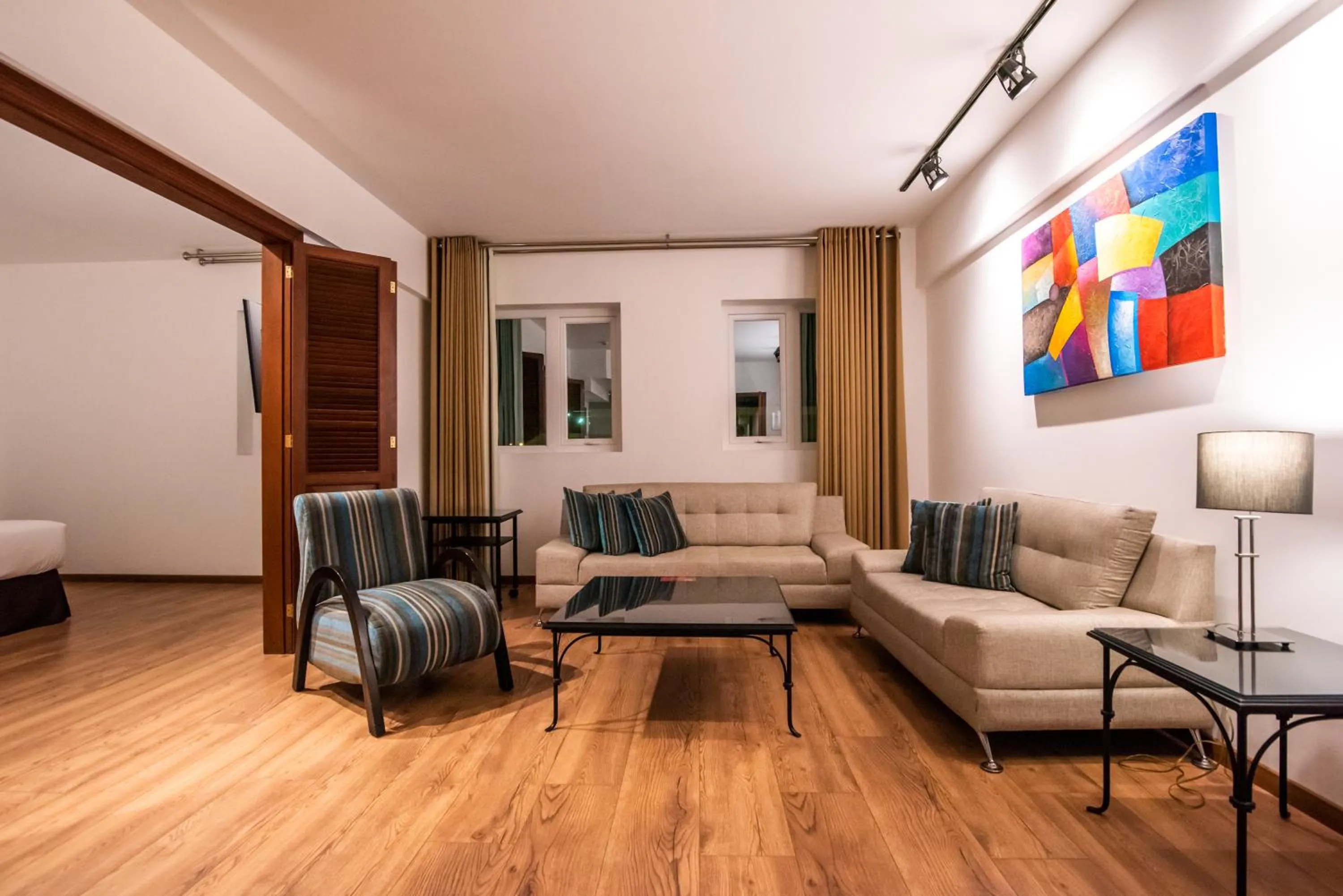 Senior Suite Twin in El Polo Hotel & Suites