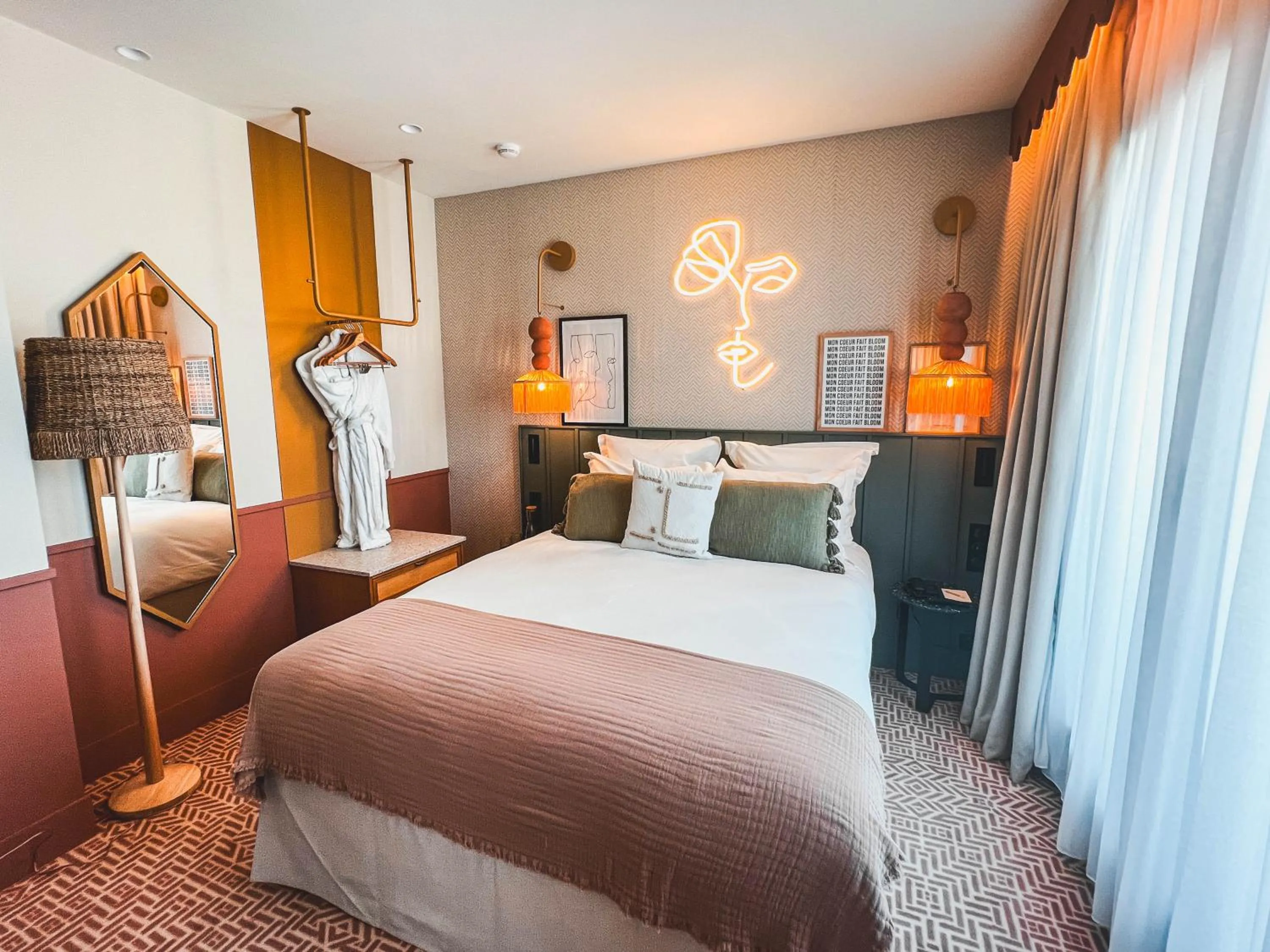 Superior Double Room with Balcony in Bloom House Hôtel & SPA