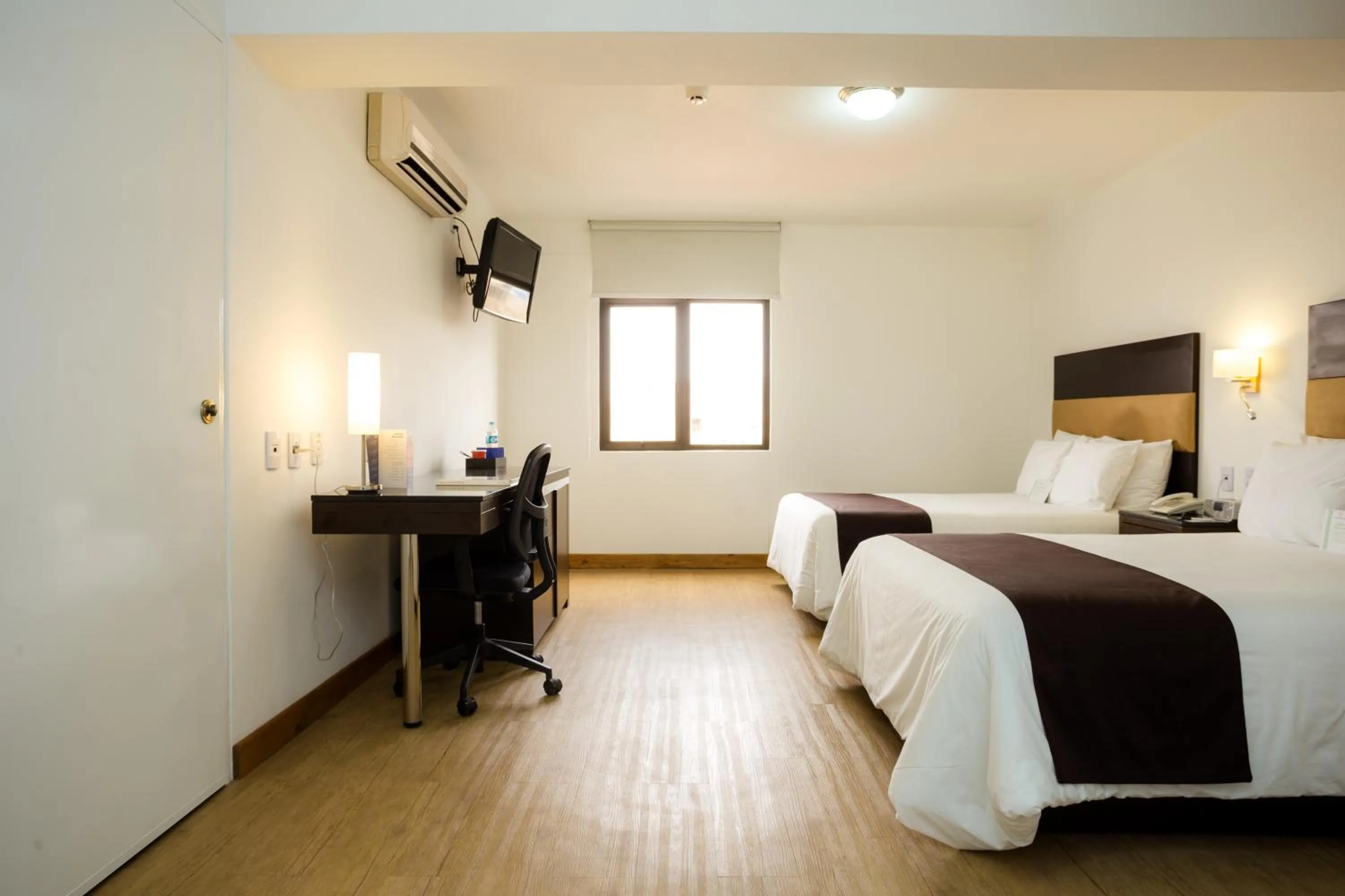 Standard Double Room with Two Double Beds - single occupancy in Wyndham Costa del Sol Chiclayo