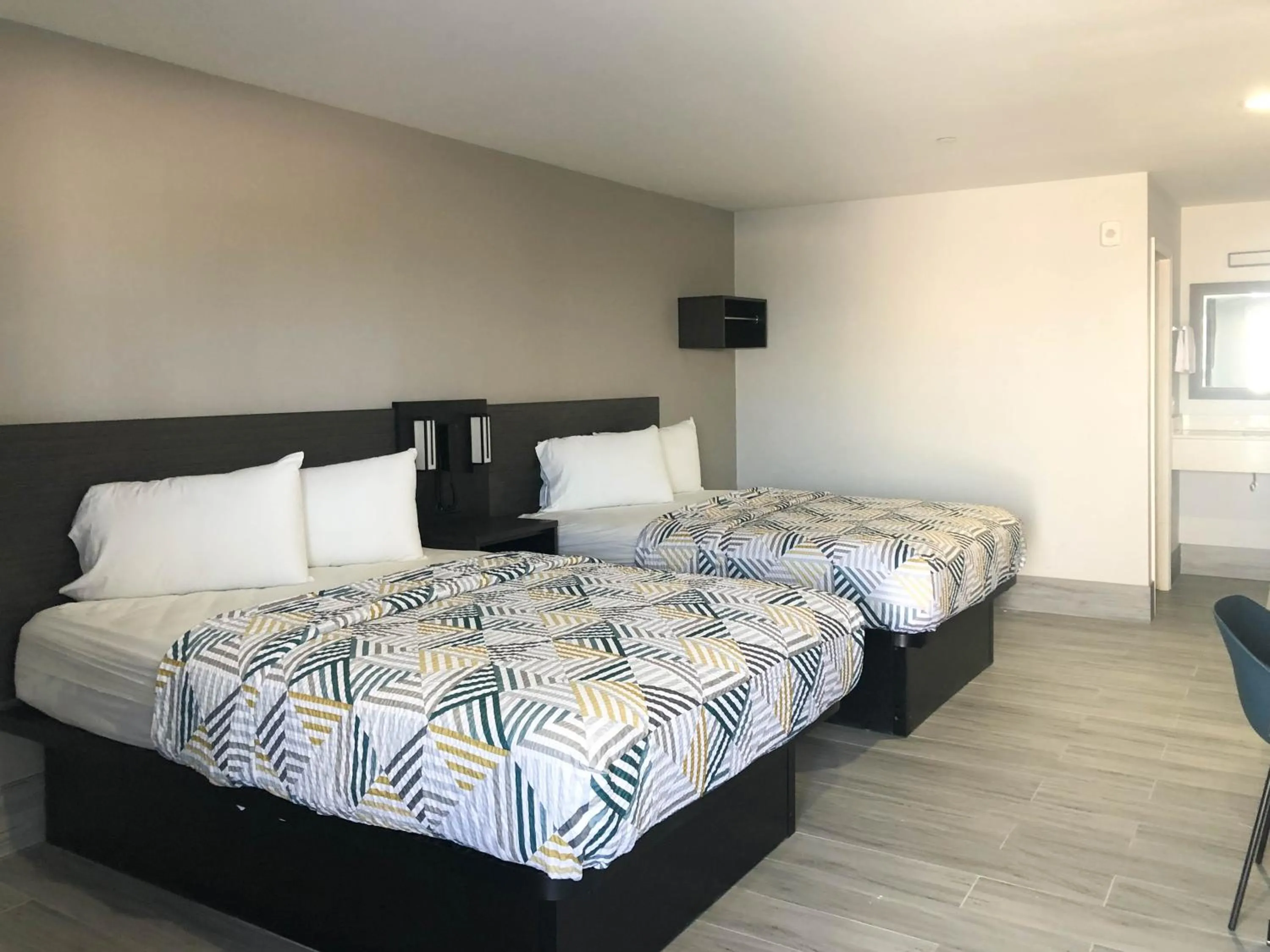 Queen Room with Two Queen Beds - single occupancy - Non-Smoking in Motel 6 Aransas Pass TX