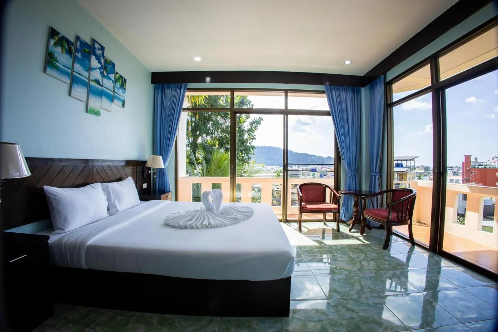 Deluxe Double Room with Balcony in Riviera Patong