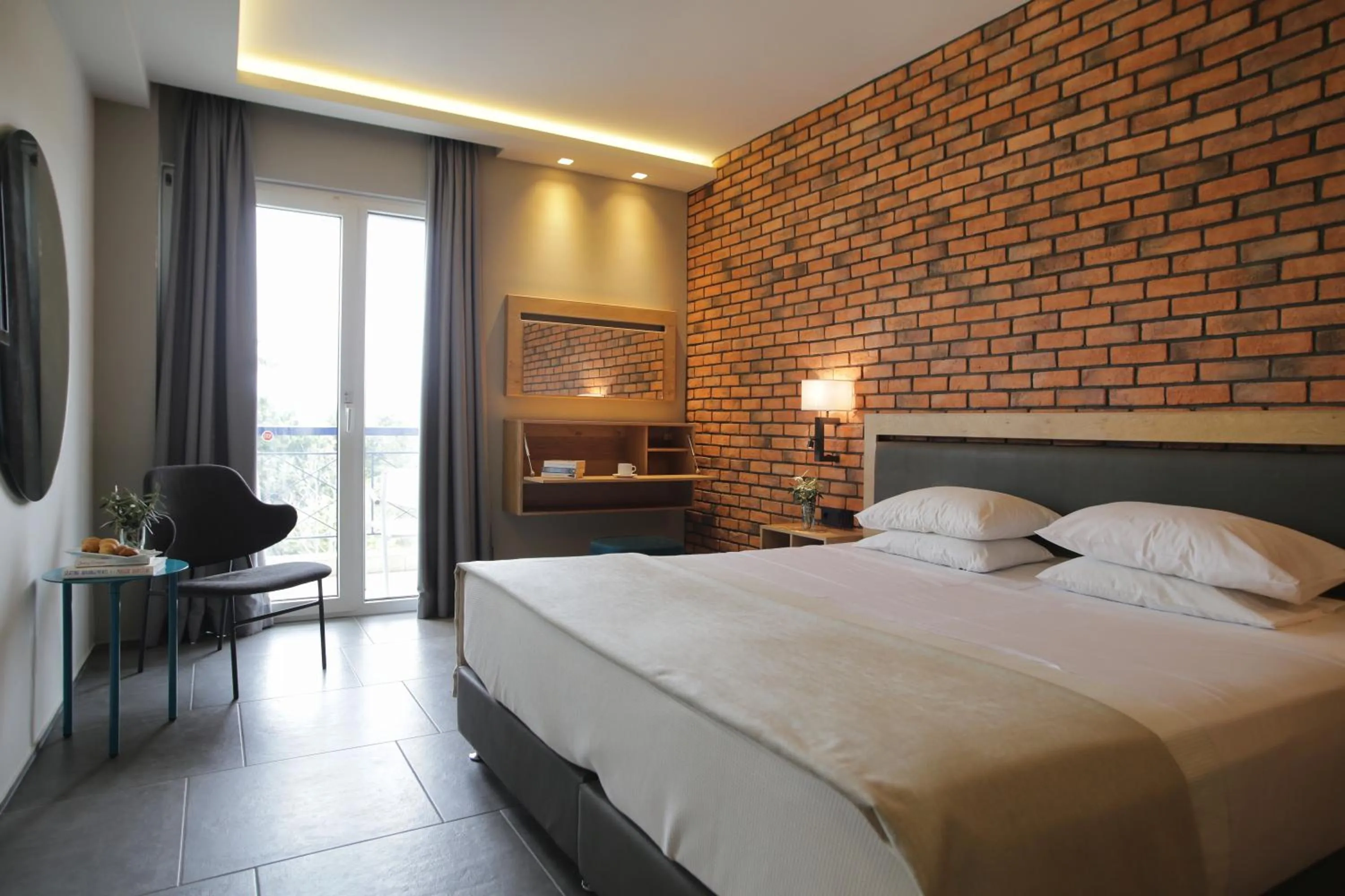 Superior Double or Twin Room with Side Sea View in Palmyra Beach Hotel