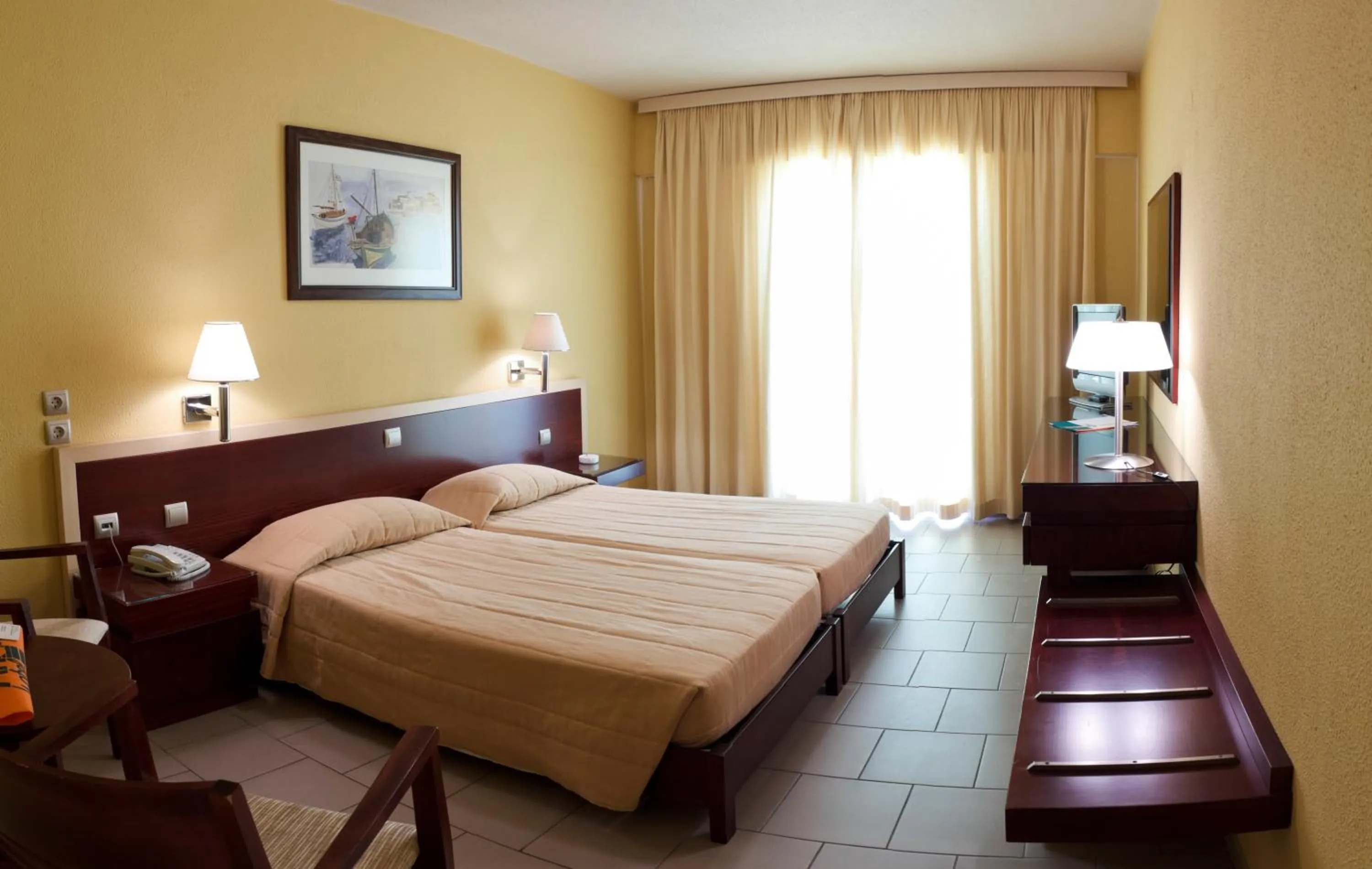 Single Room with Balcony in Arion Hotel
