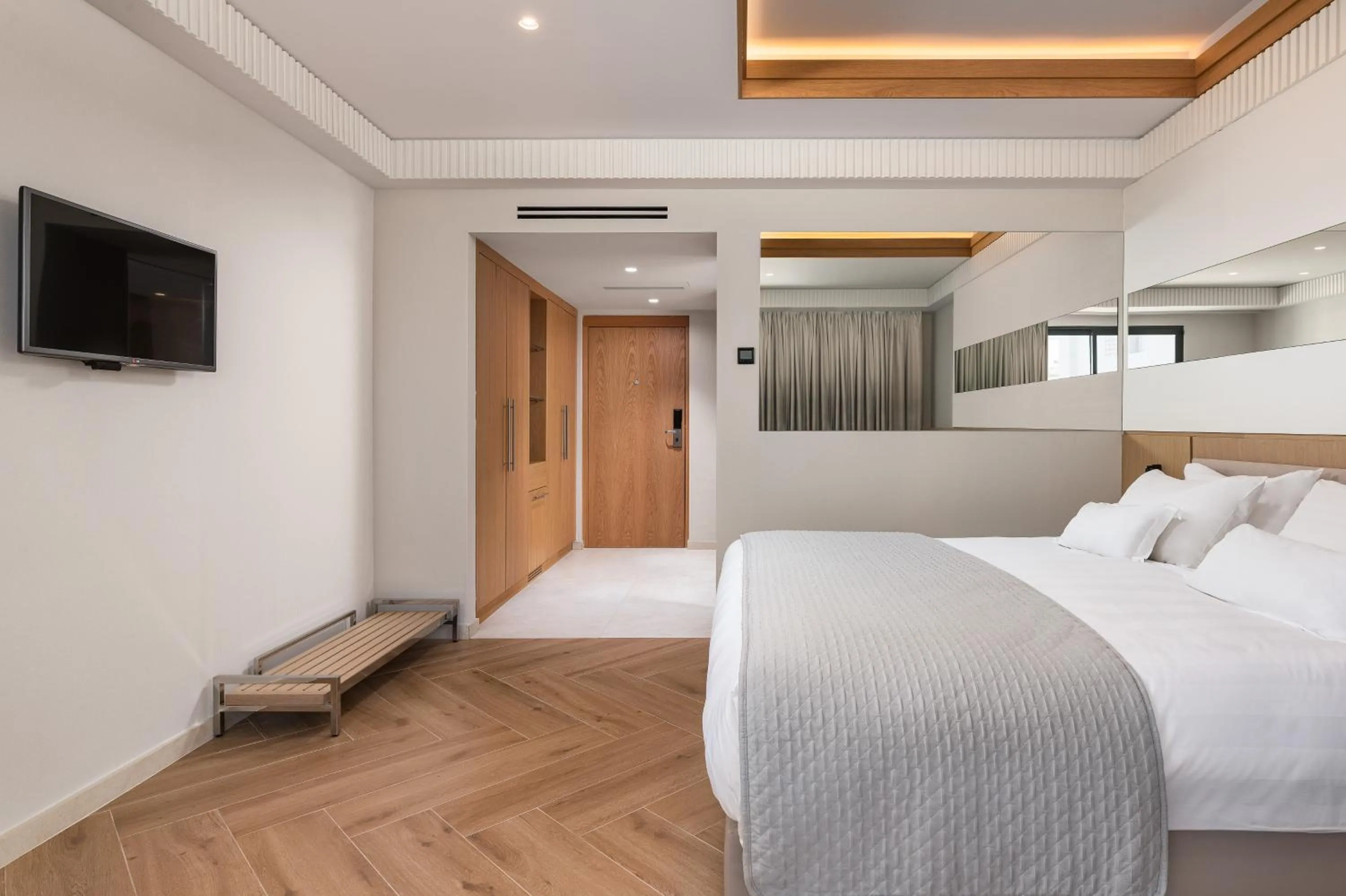 Double Room with Partial Sea View in Mediterranean Hotel