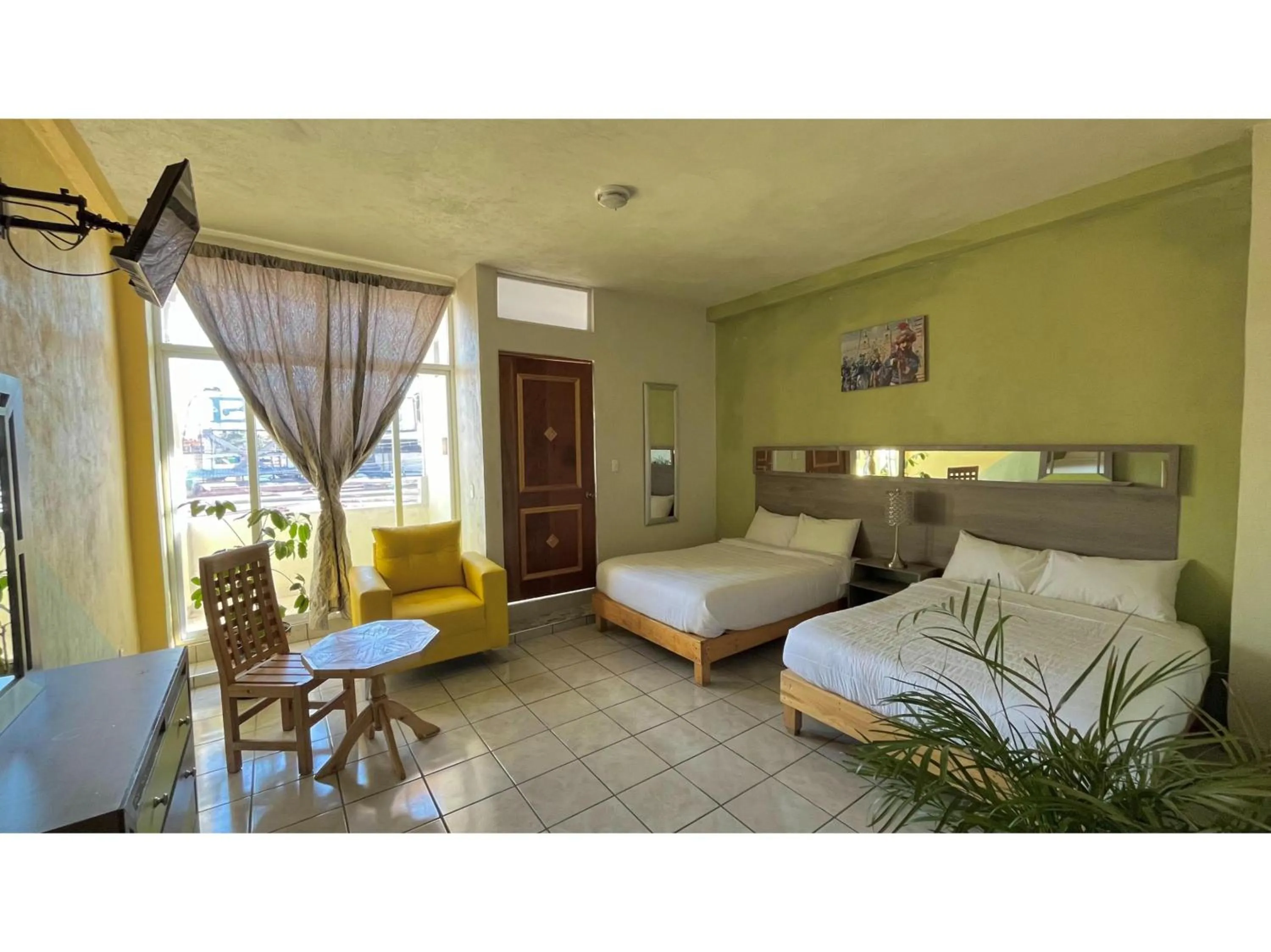 Standard Two Beds - single occupancy in OYO Hotel Museo Carnaval
