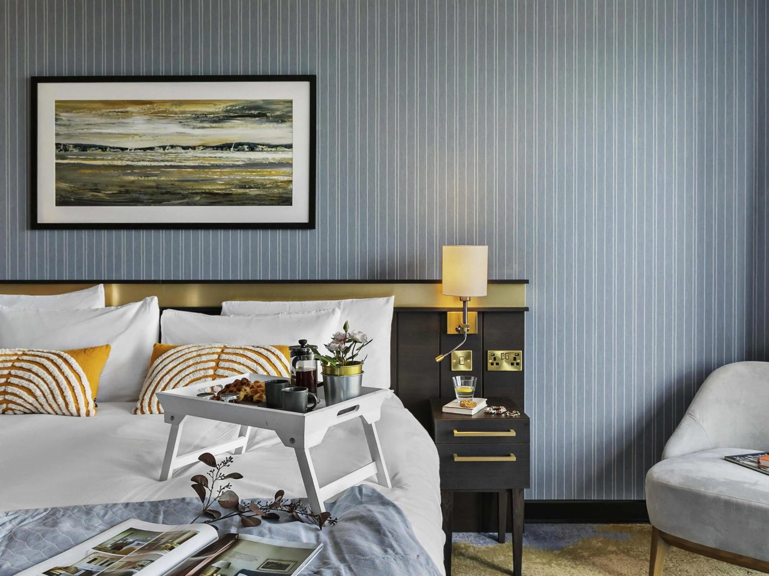 Superior Privilege Room with One Double Bed and Bay View in Mercure Paignton Hotel