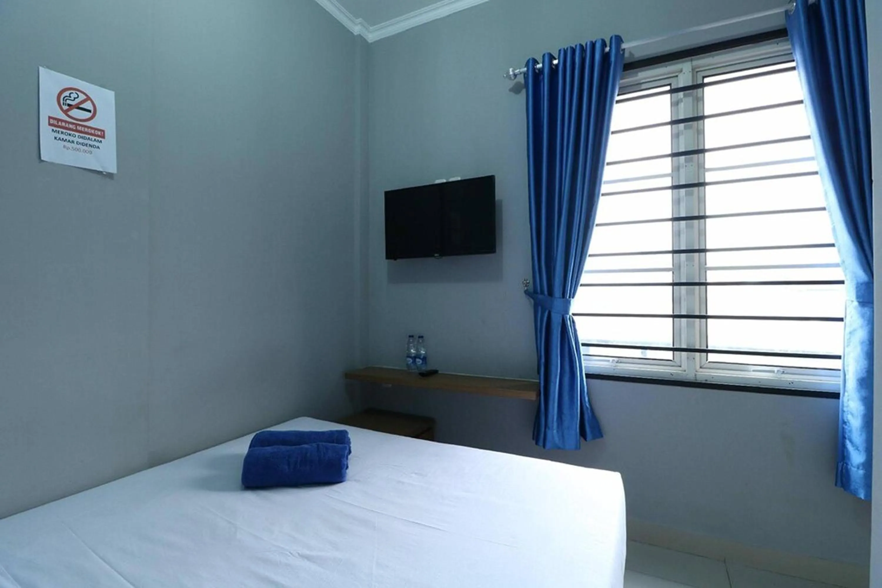 Standard Queen Room in BARADA ROOMS