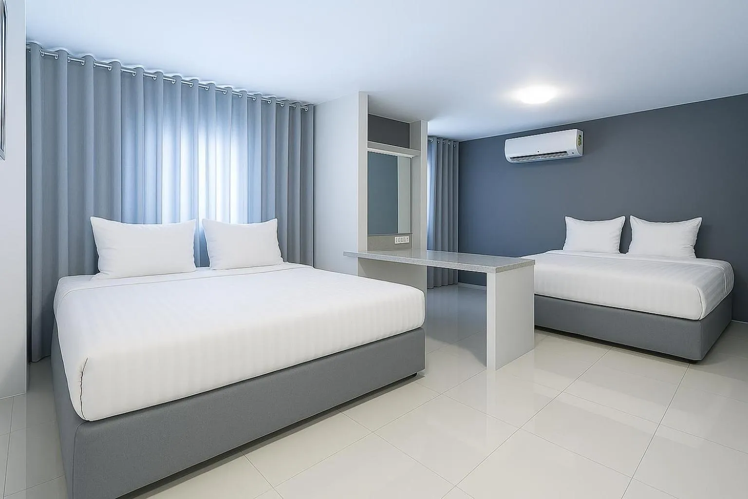 Quadruple Room with Balcony in Siam Rama9 Hotel