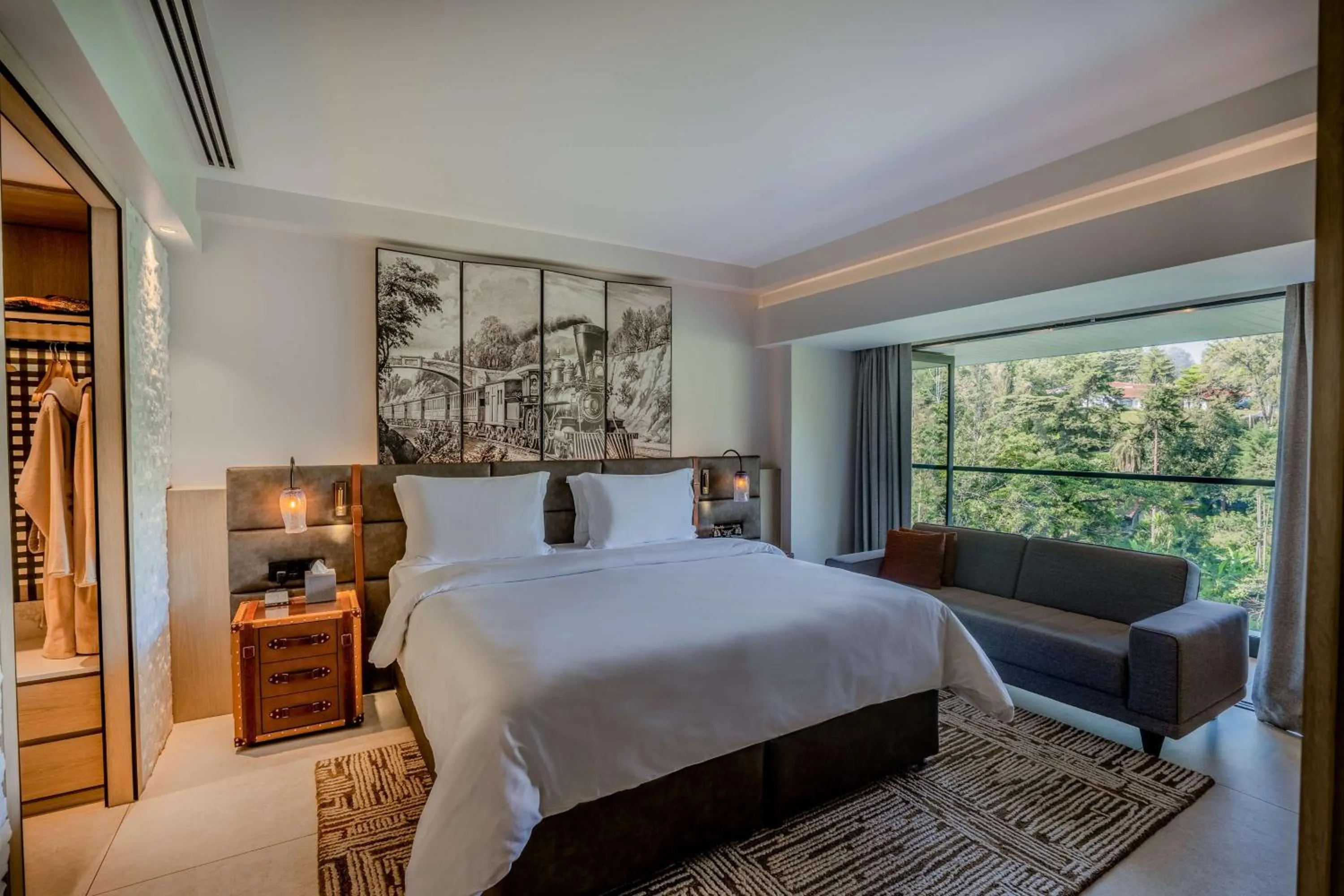 Signature King Room With balcony in Kwetu Nairobi, Curio Collection By Hilton