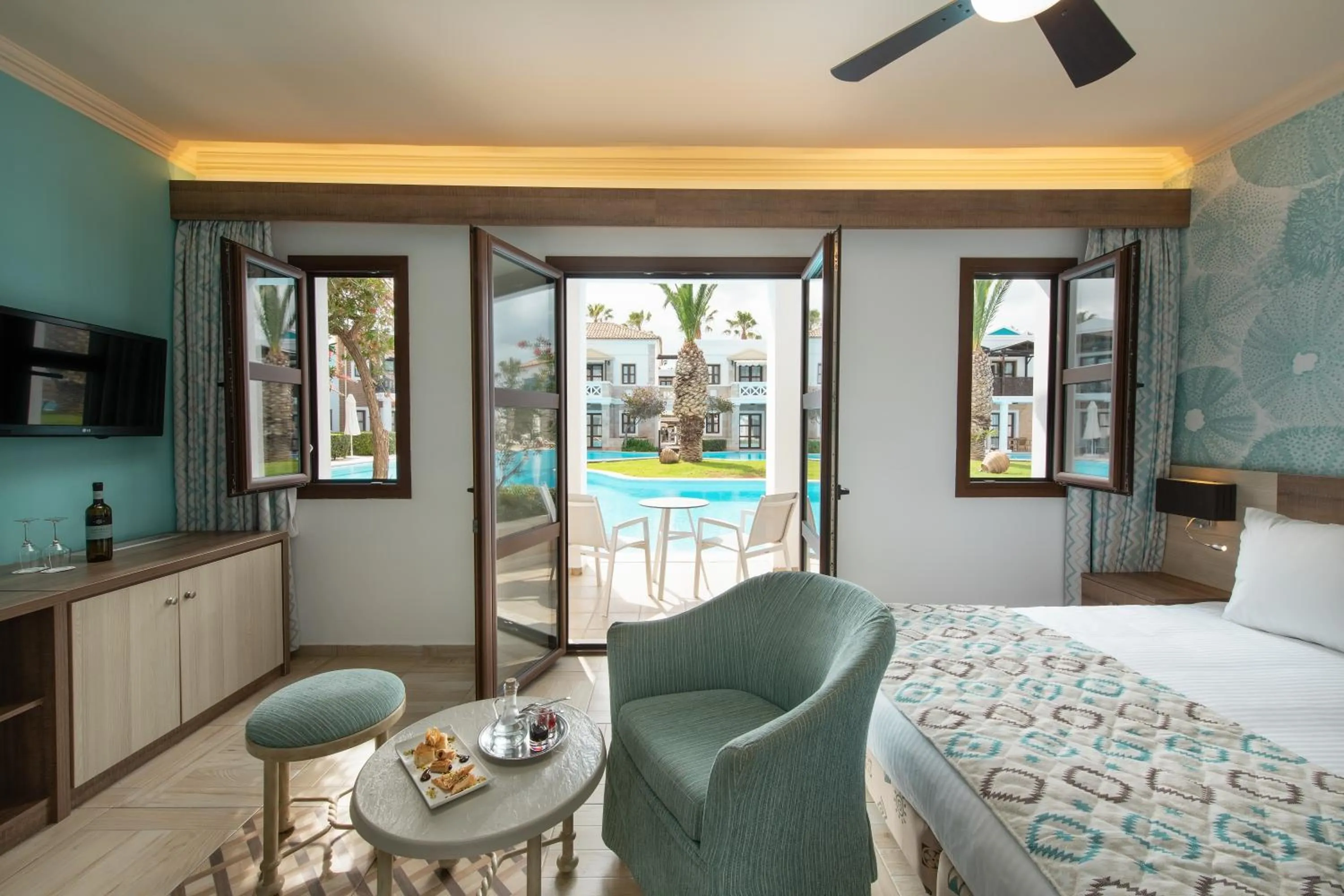 Deluxe Bungalow in Mitsis Royal Mare