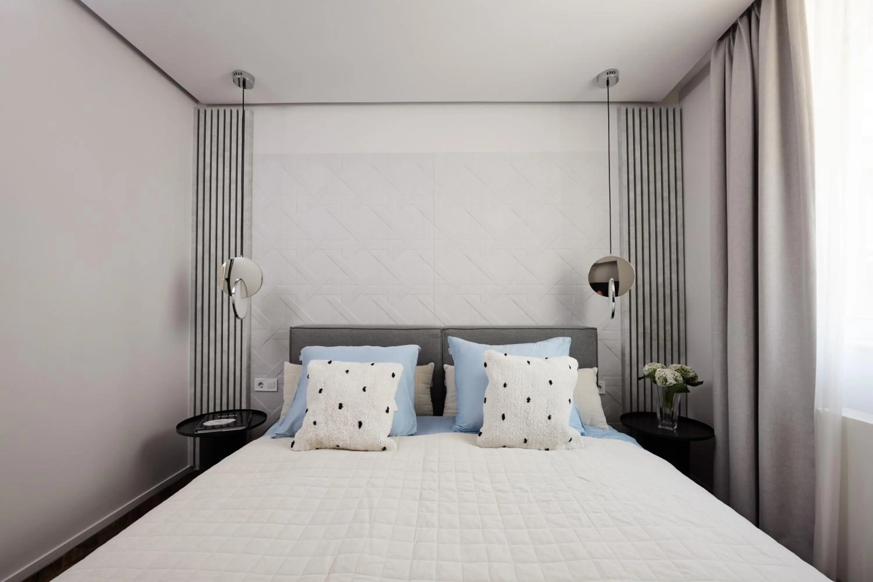 Deluxe Suite in The Amberlyn Suite Hotel