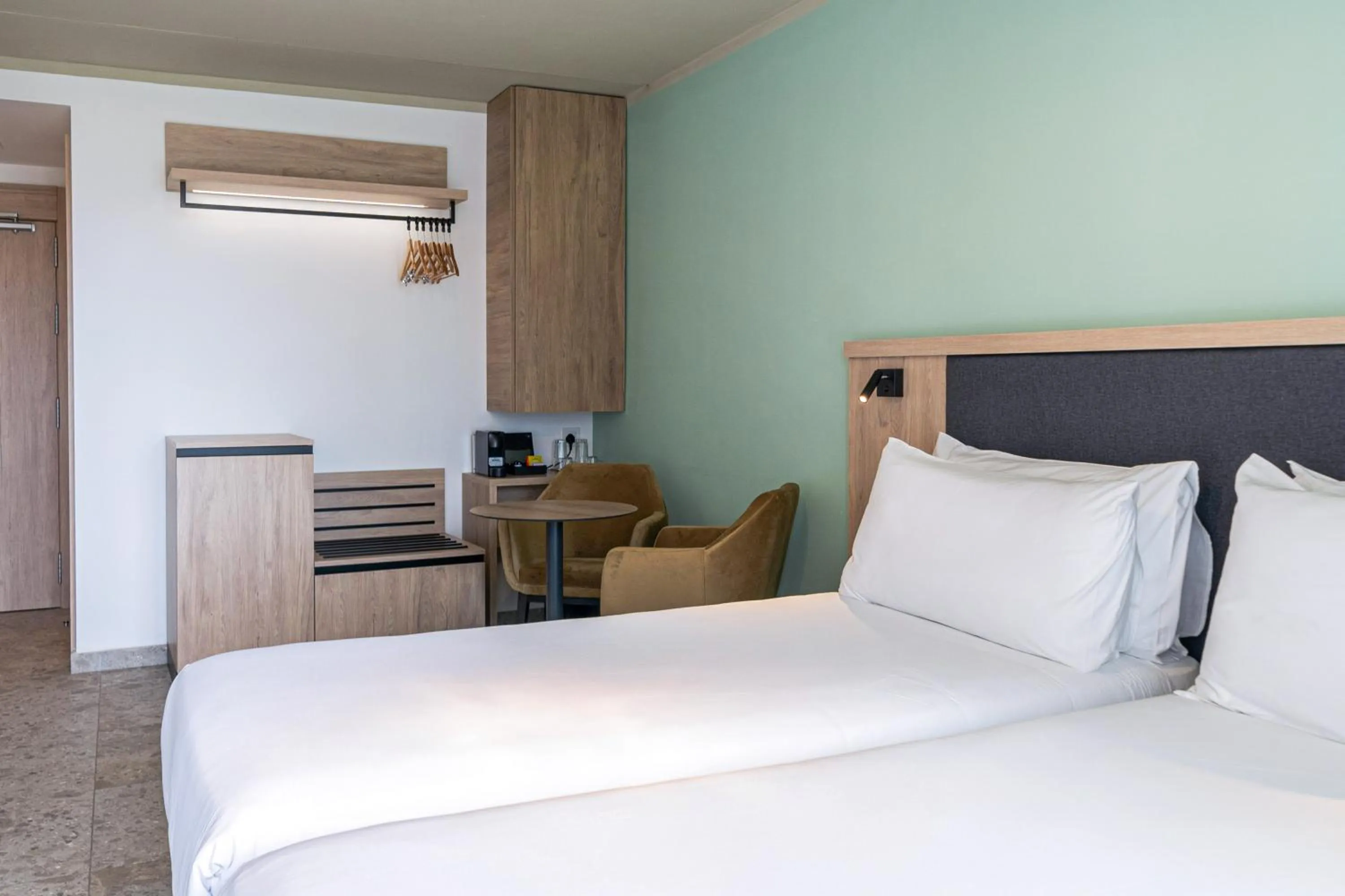 Standard Twin Room in Hotel Scirocco St Julian's, Affiliated by Melia