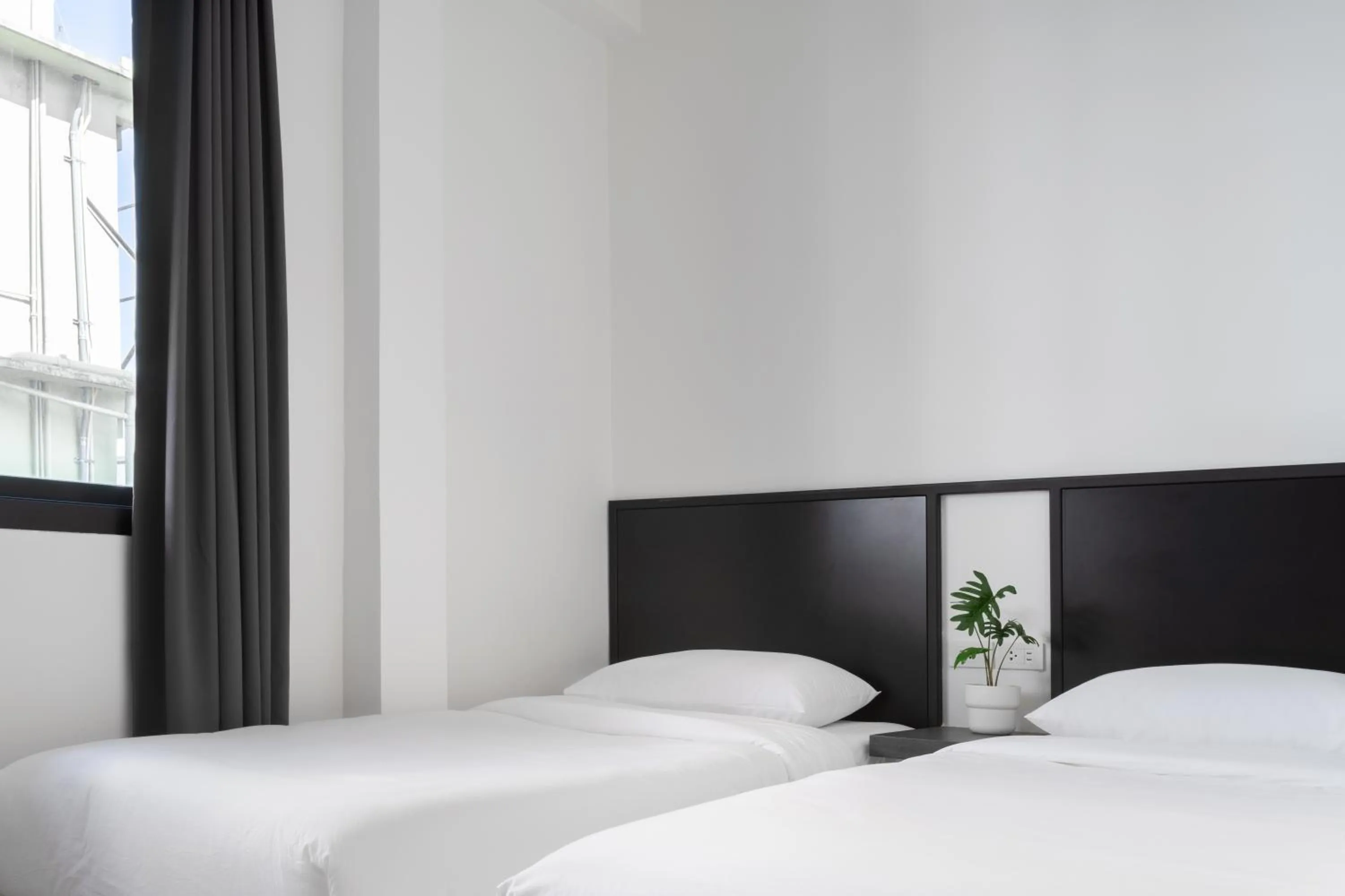 Twin Room in CASA BLANCA Dusit