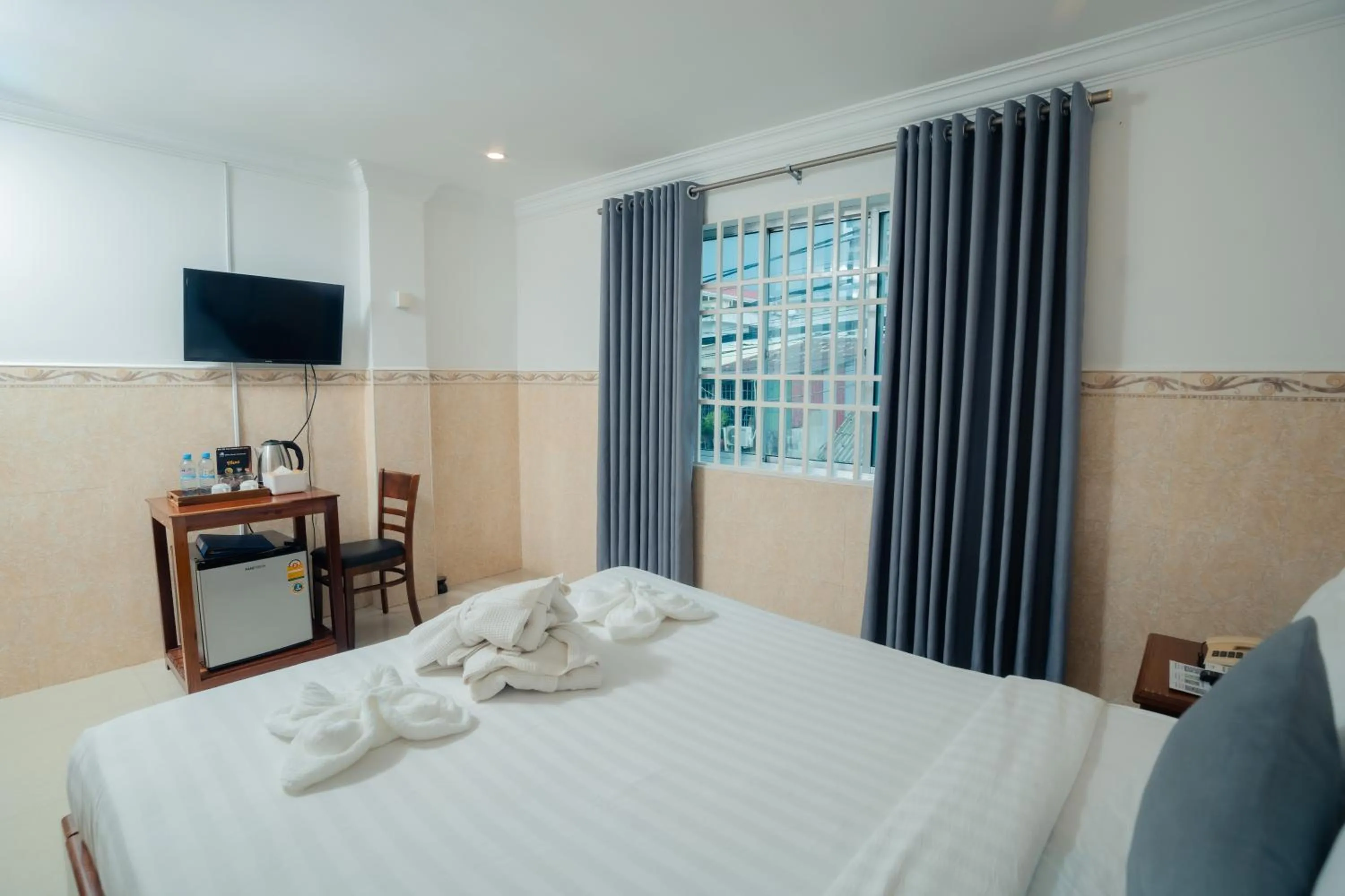 Superior Double Room in White Corner Hotel