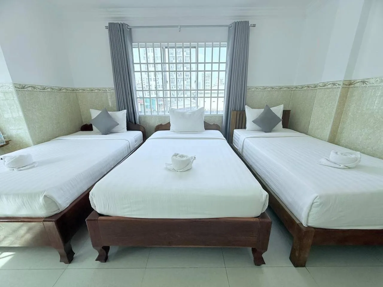 Triple Room in White Corner Hotel