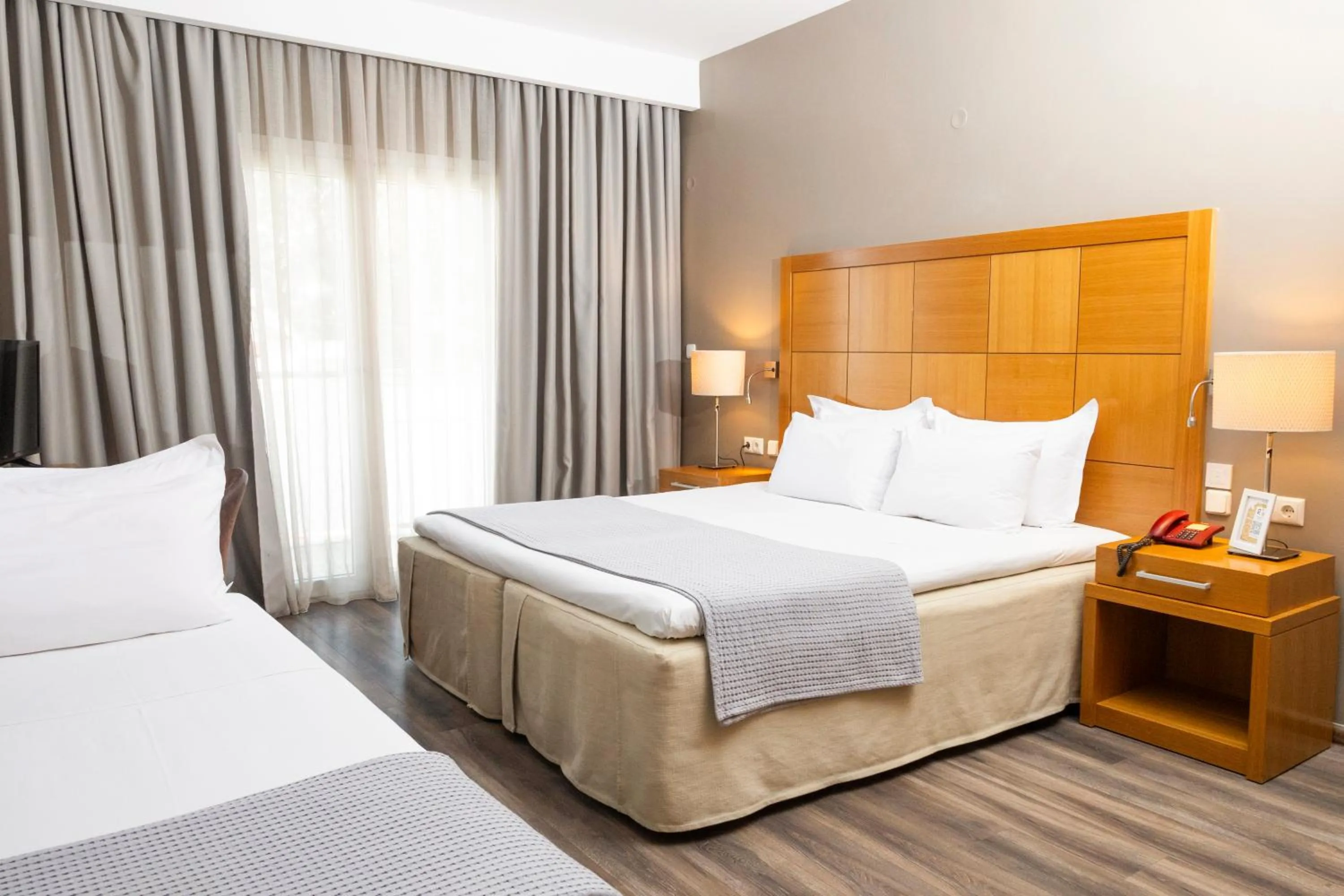 Family Coco-Mat Room Partial Sea View in Golden Star City Resort