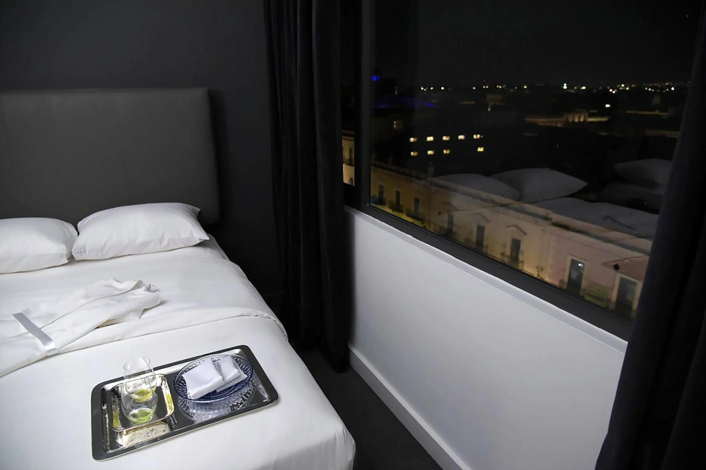 Deluxe Double Room with Two Double Beds in Palacio Julio Hotel