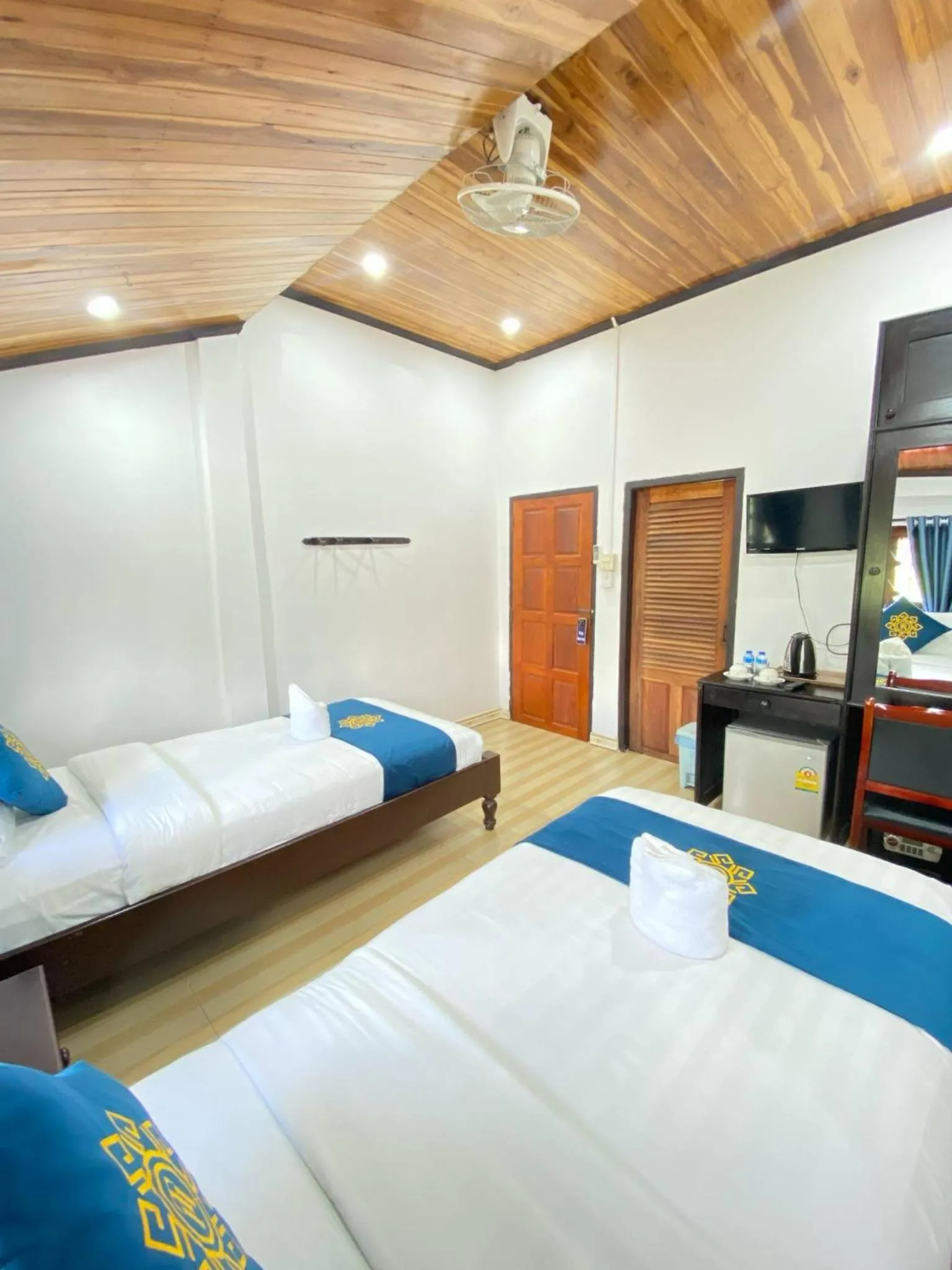 Superior Twin Room in Singharat Boutique House