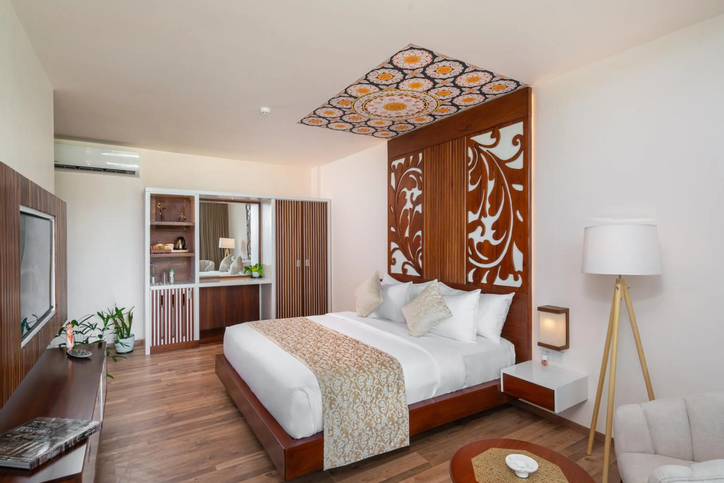 Superior Double or Twin Room with Mountain View - single occupancy in Grand Serendib Hotel