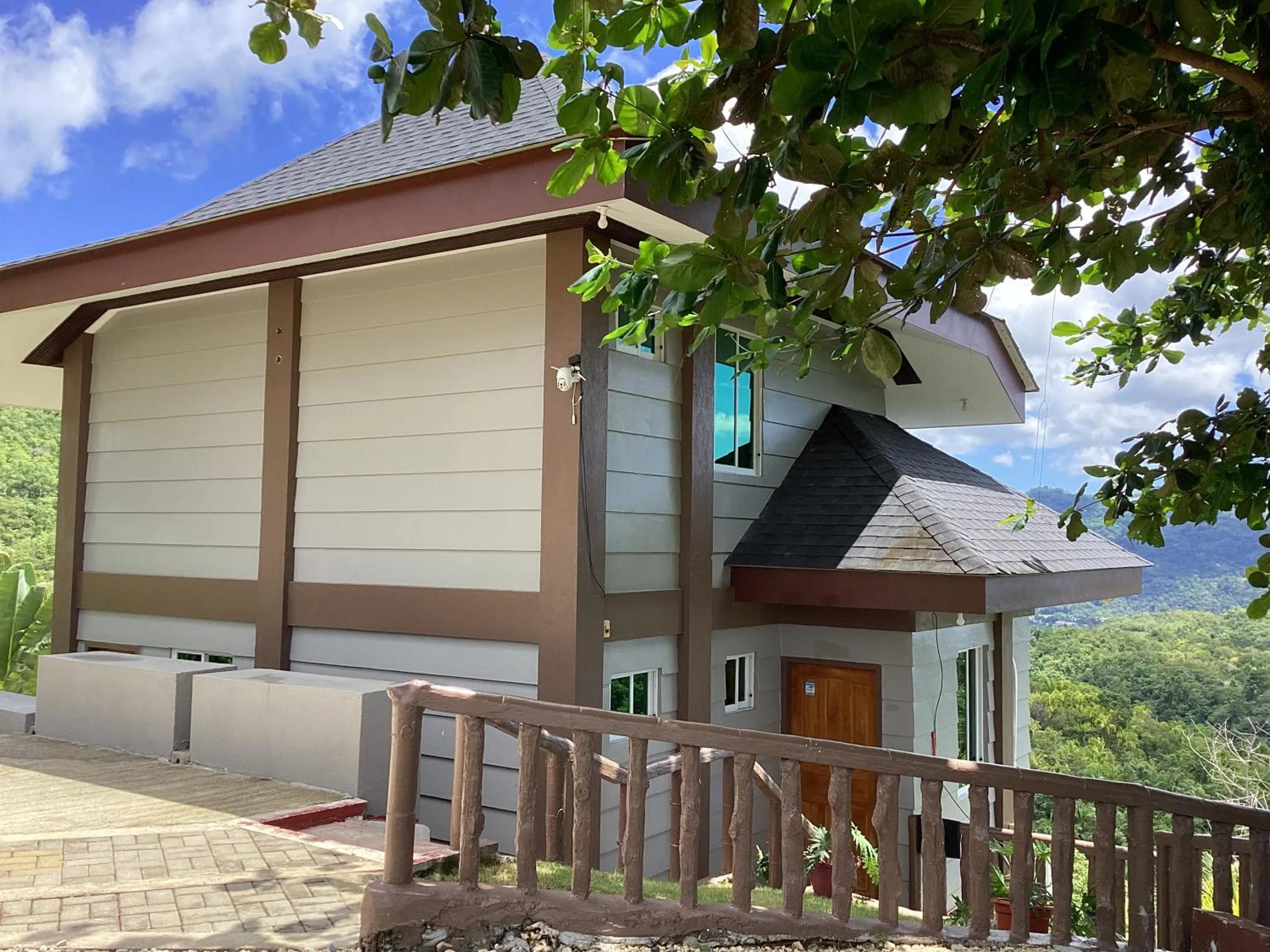 Junior Suite with Sea View in MS Mountain Cabin