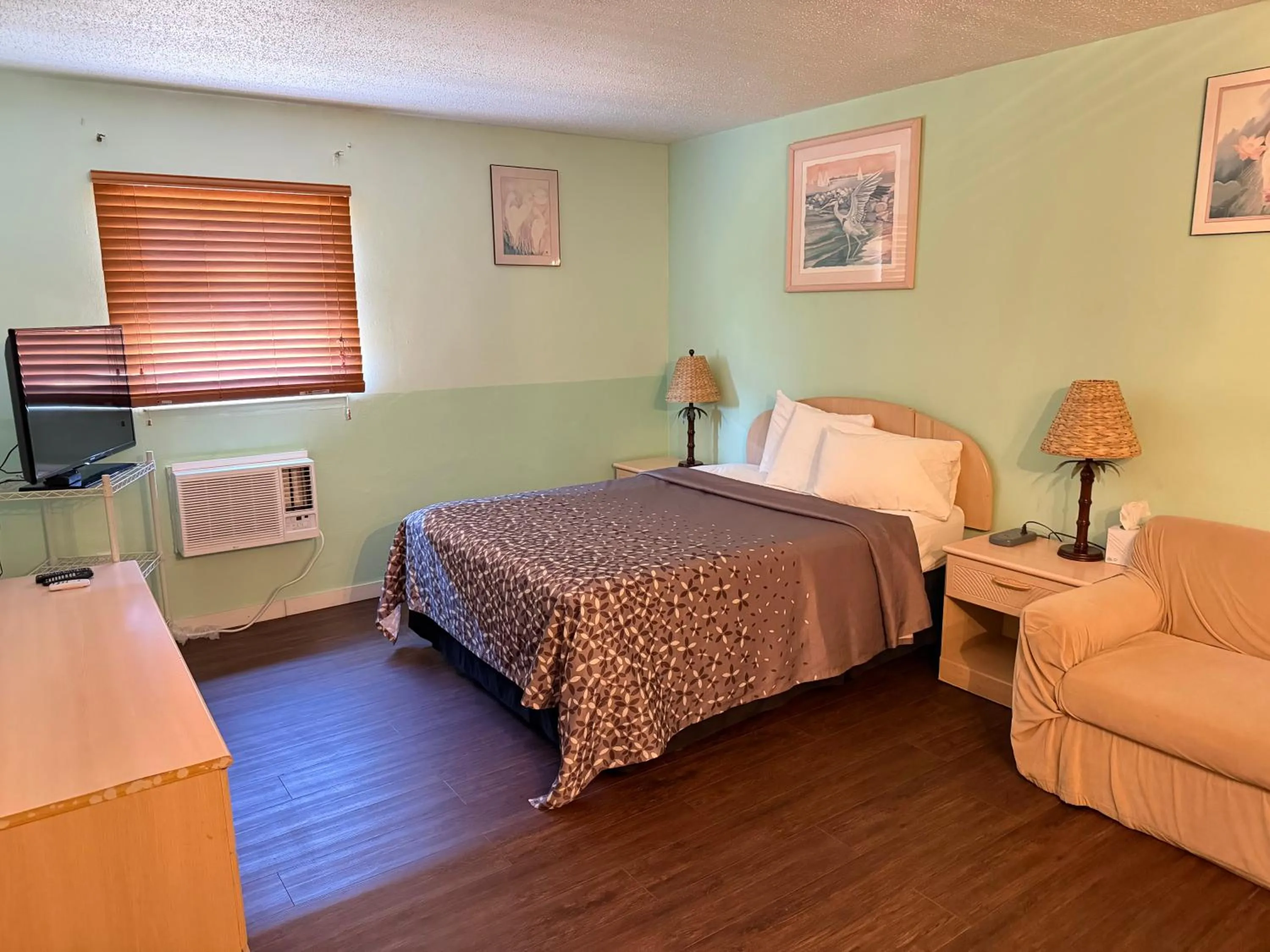 Standard Queen Room in THE FLORIDIAN INN