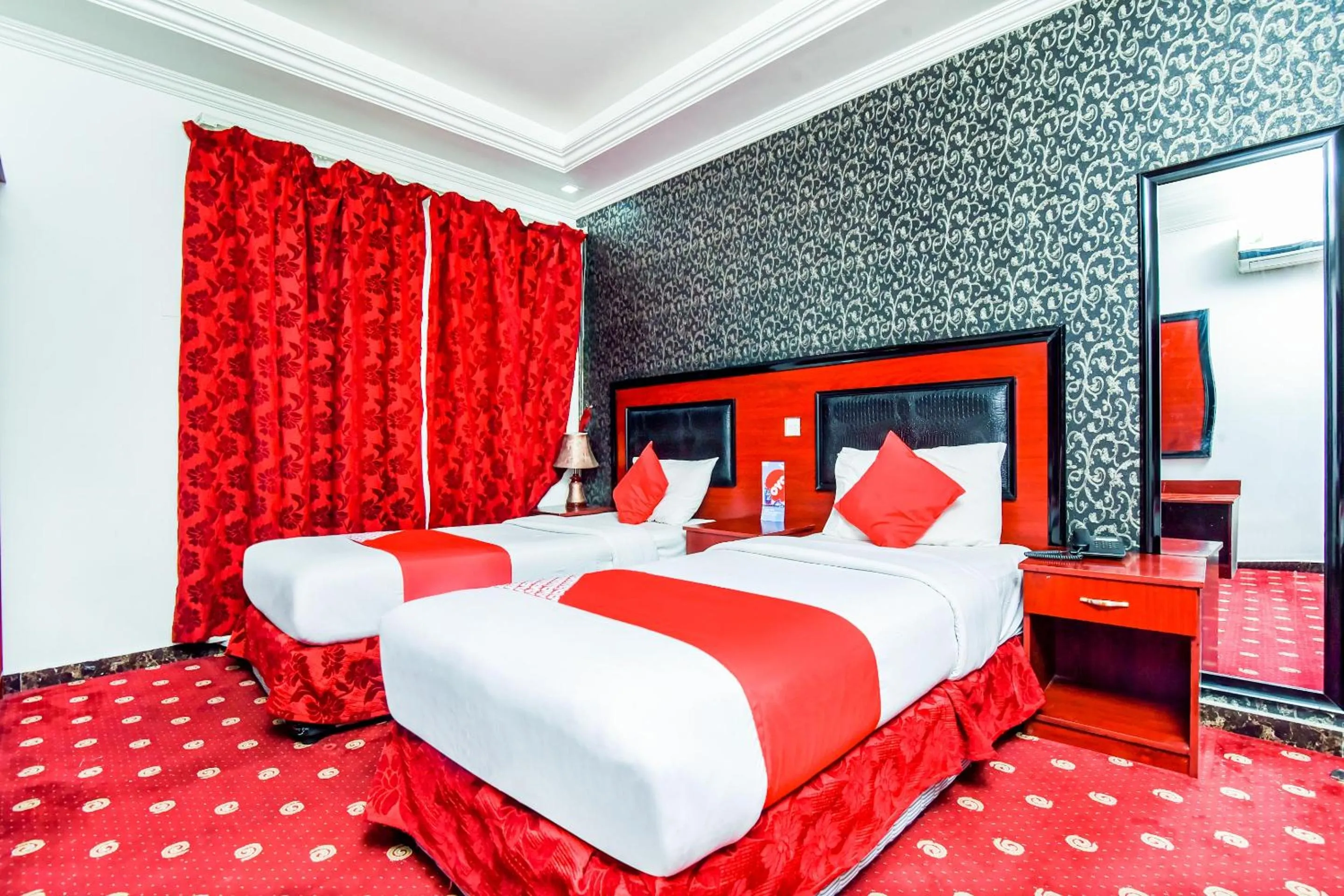 Standard Twin Room in OYO 492 Gulf Star