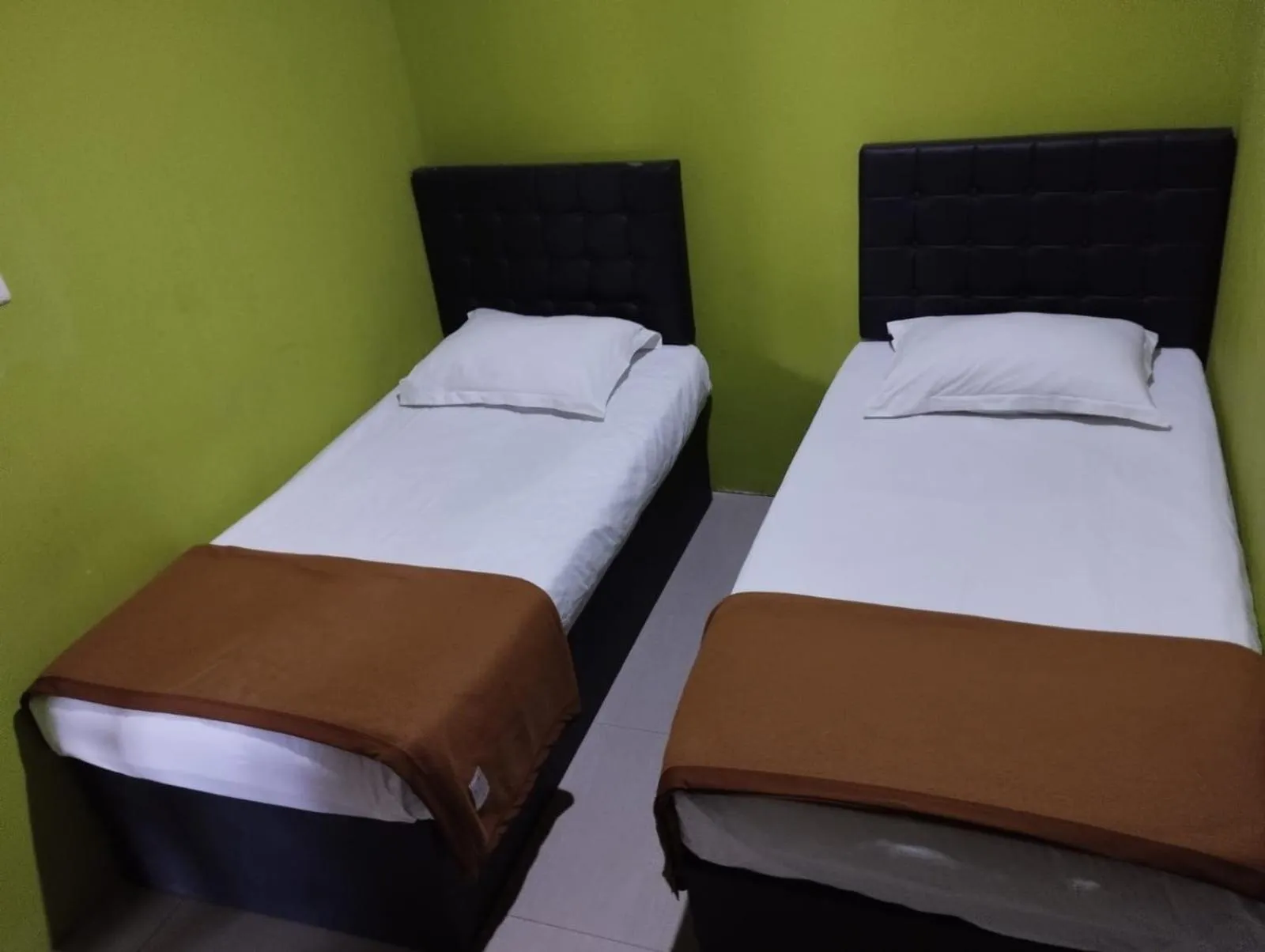 Standard Twin Room in Hotel O Tris