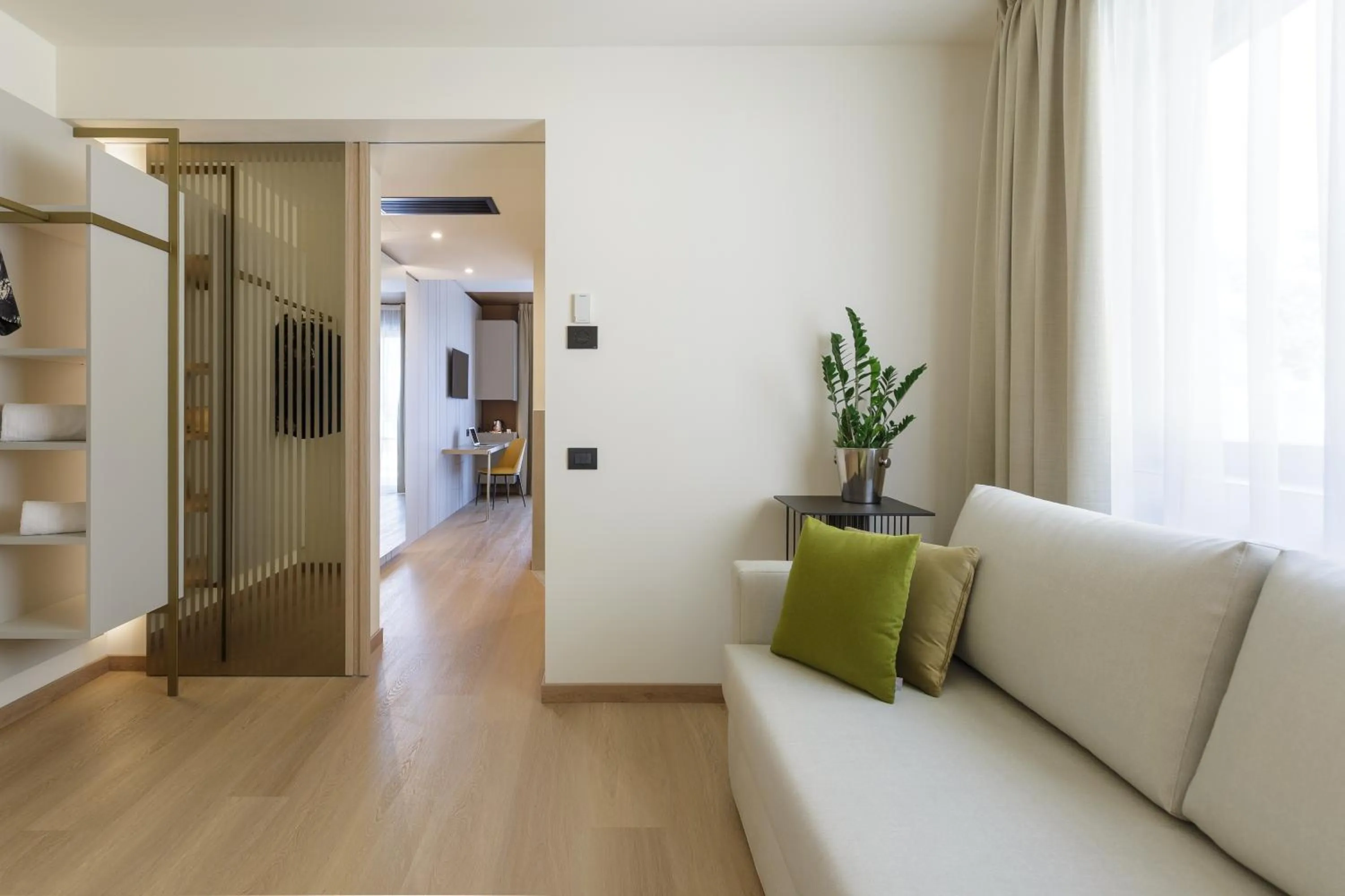 Family Room with Lake View in Hotel Drago - Garda Lake Collection