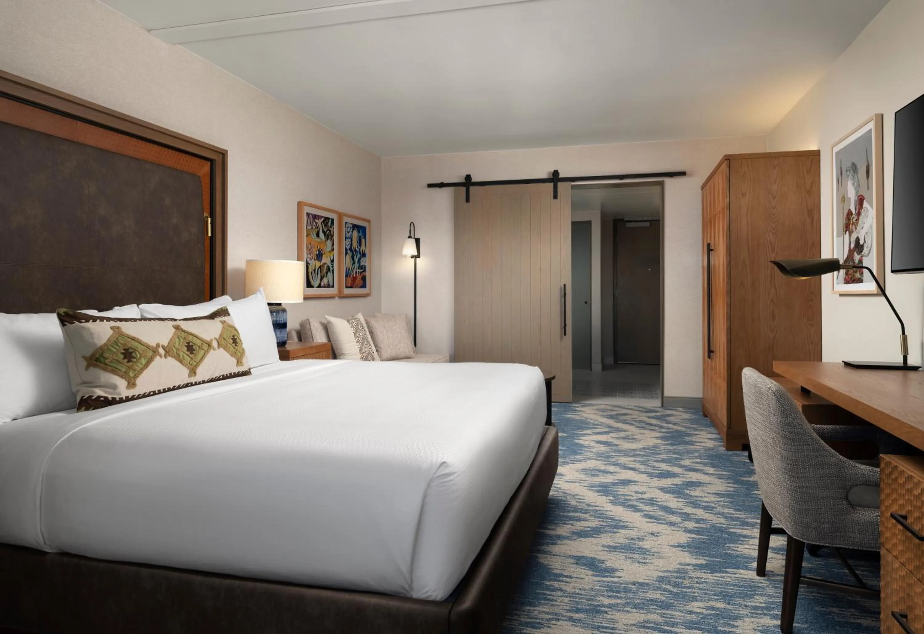 King Room with Pool View in Plaza San Antonio Hotel & Spa, Autograph Collection