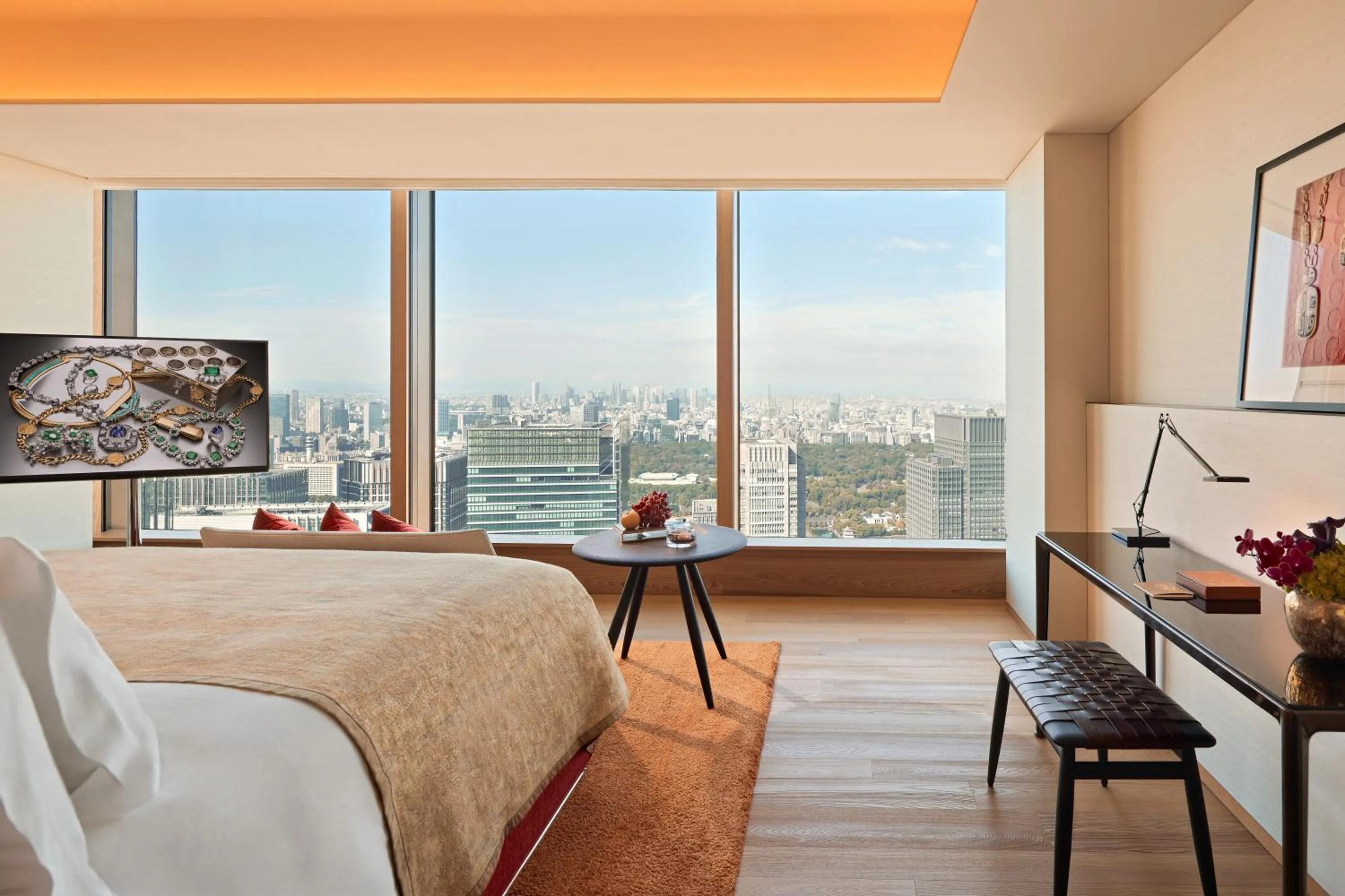 Premium King Room with Garden View in Bvlgari Hotel Tokyo