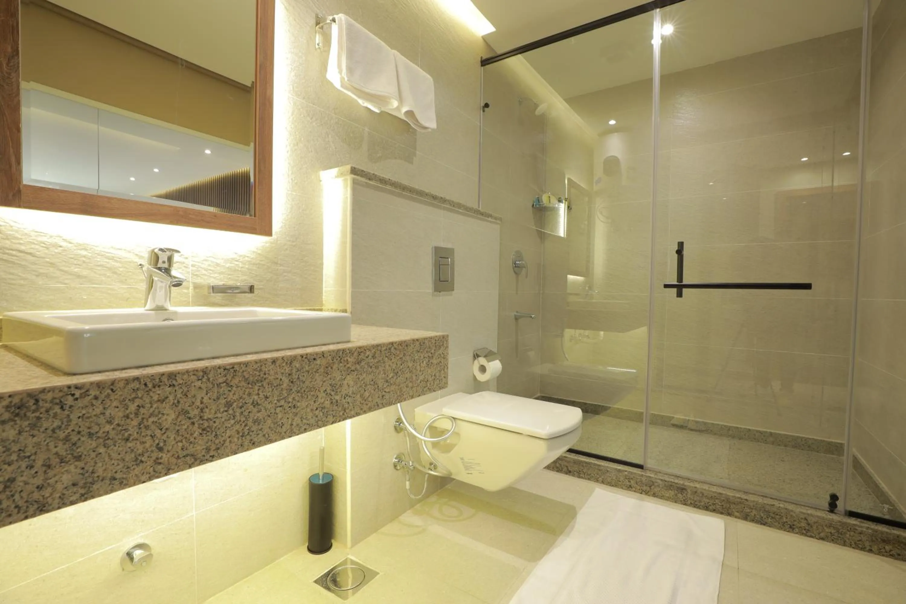 Standard Triple Room in Pyramid Front Hotel