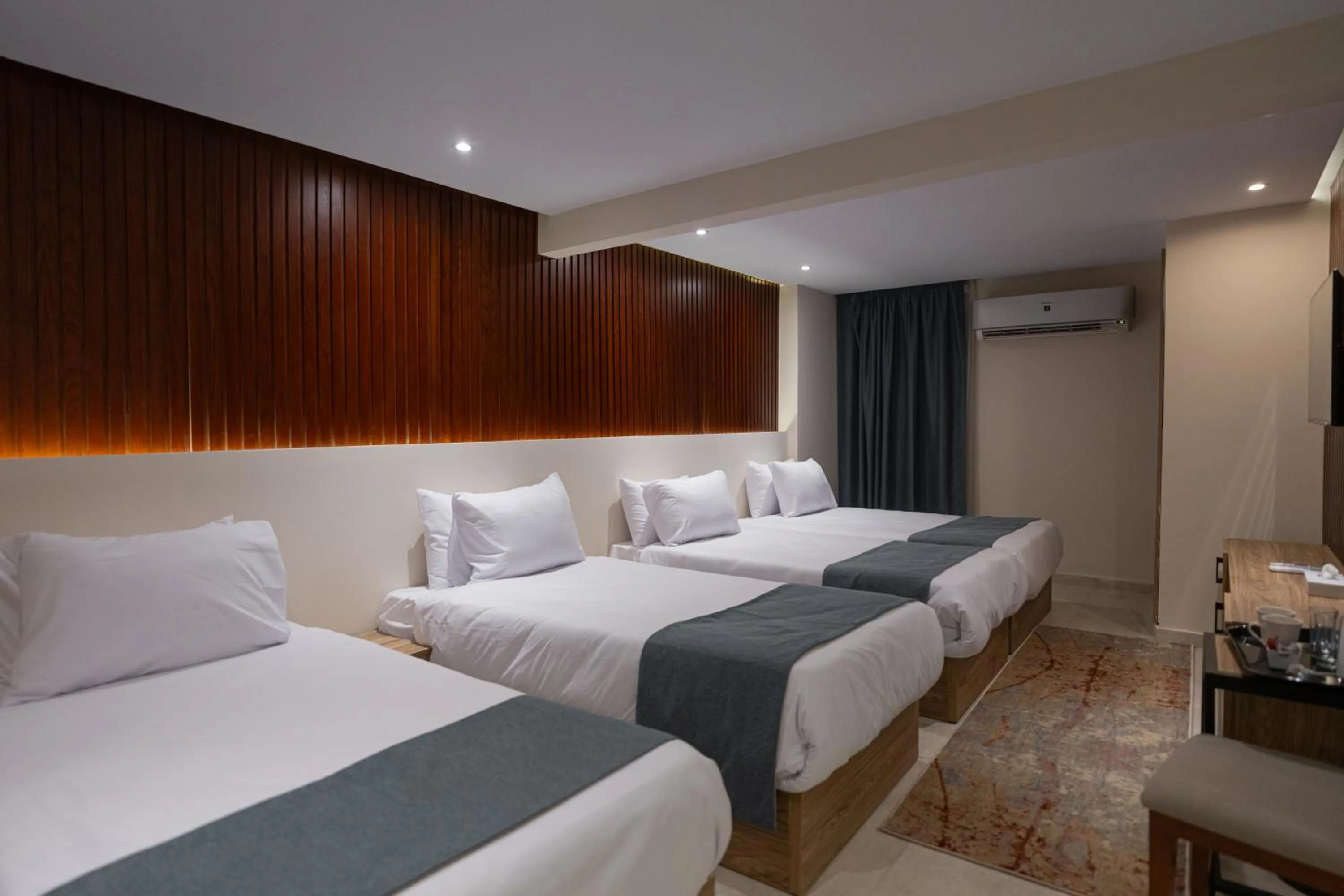 Standard Quadruple Room in Pyramid Front Hotel