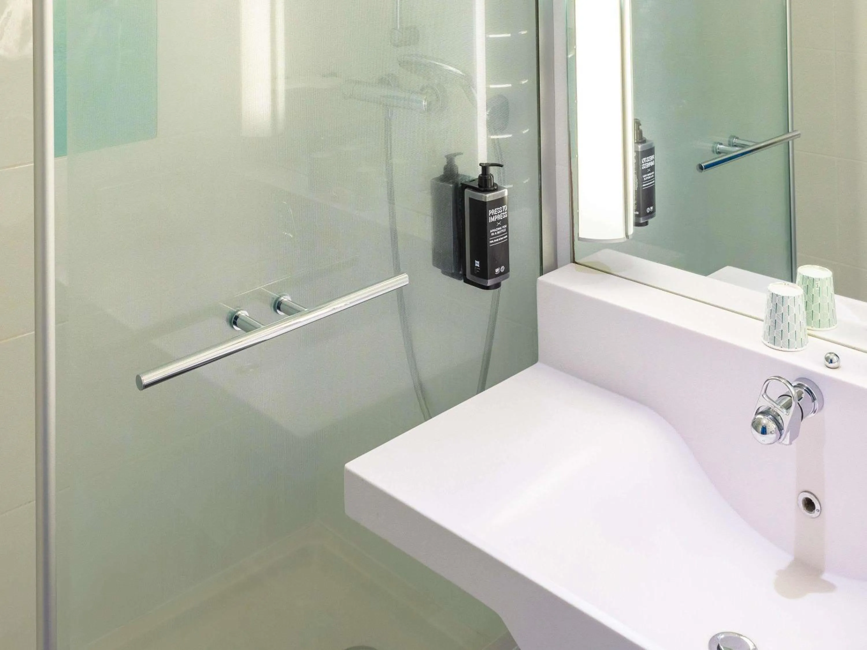 Standard Double Room with Single Bed in ibis budget Tours Sud