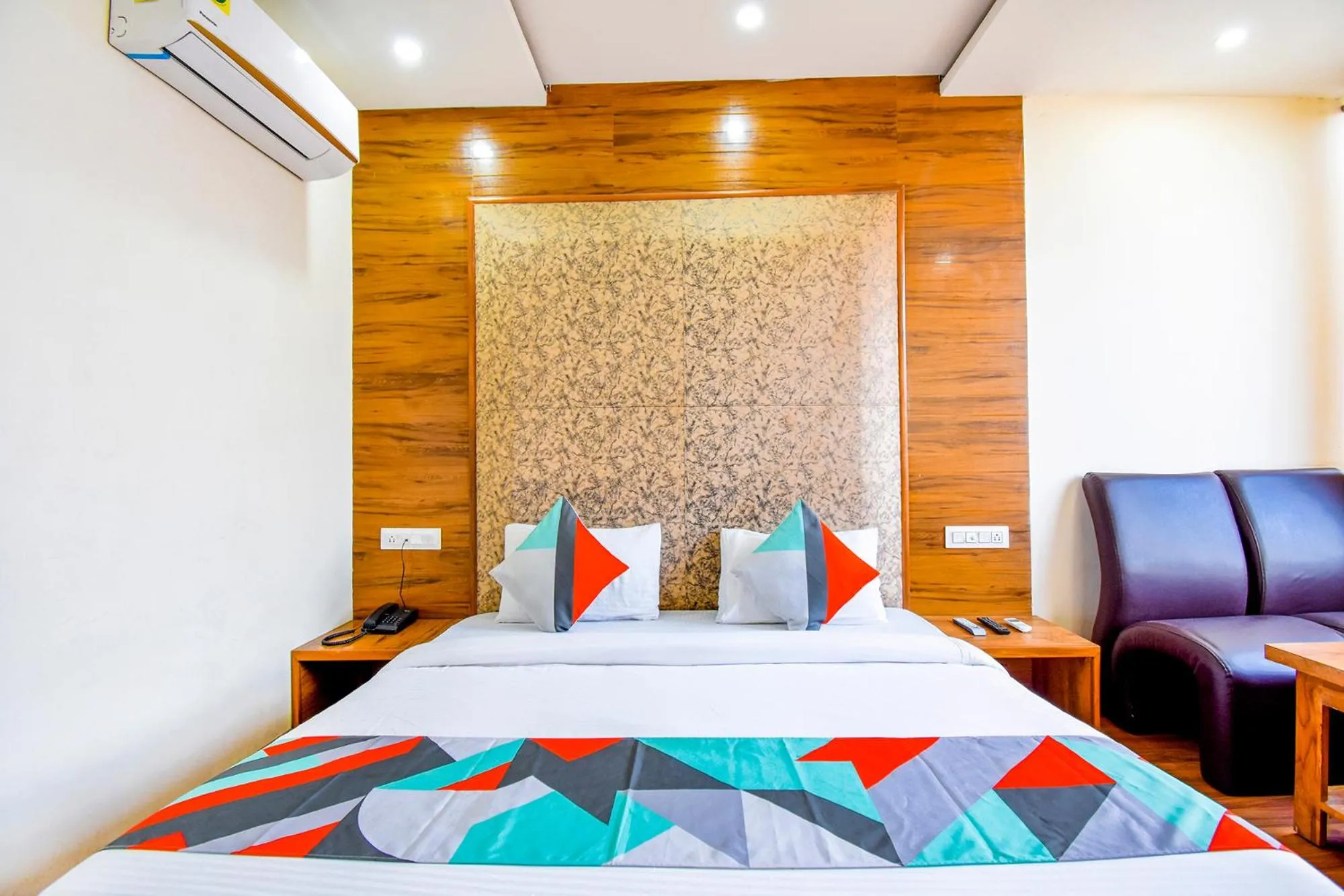 Superior Double Room - single occupancy in FabExpress Black Diamond