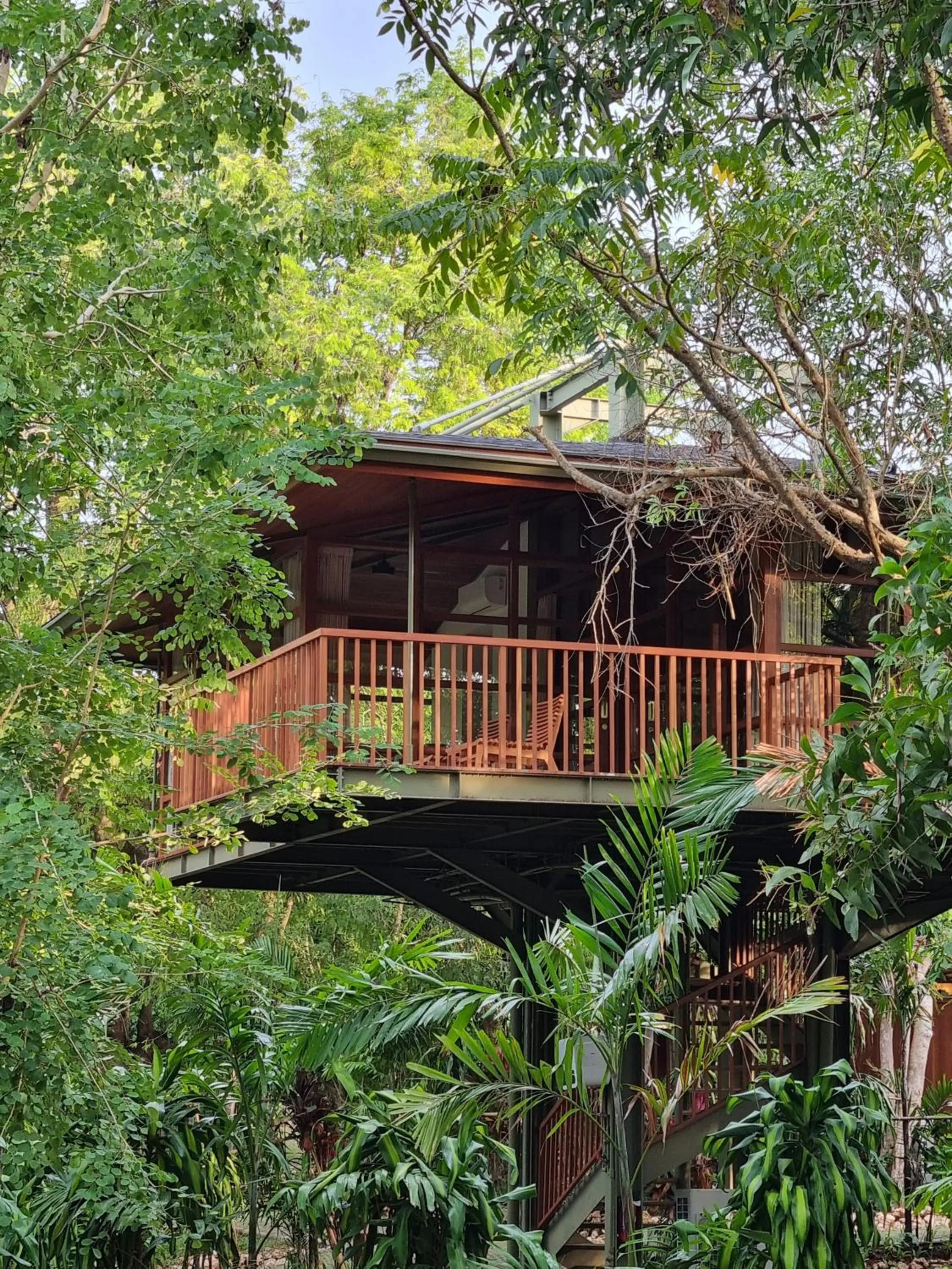Treehouse Suite in Grün Uluwatu