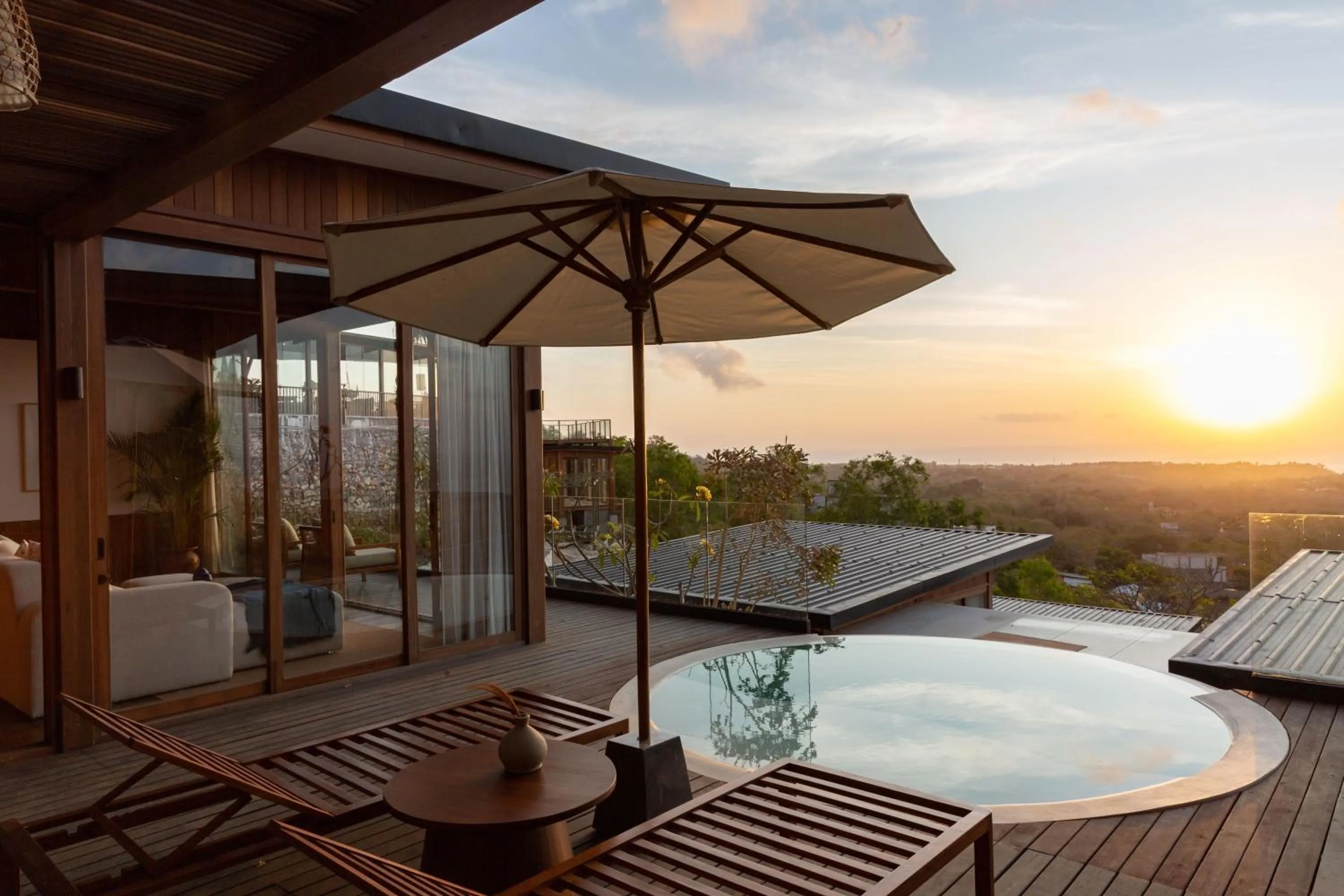 Ocean View Honeymoon Villa in Grün Uluwatu