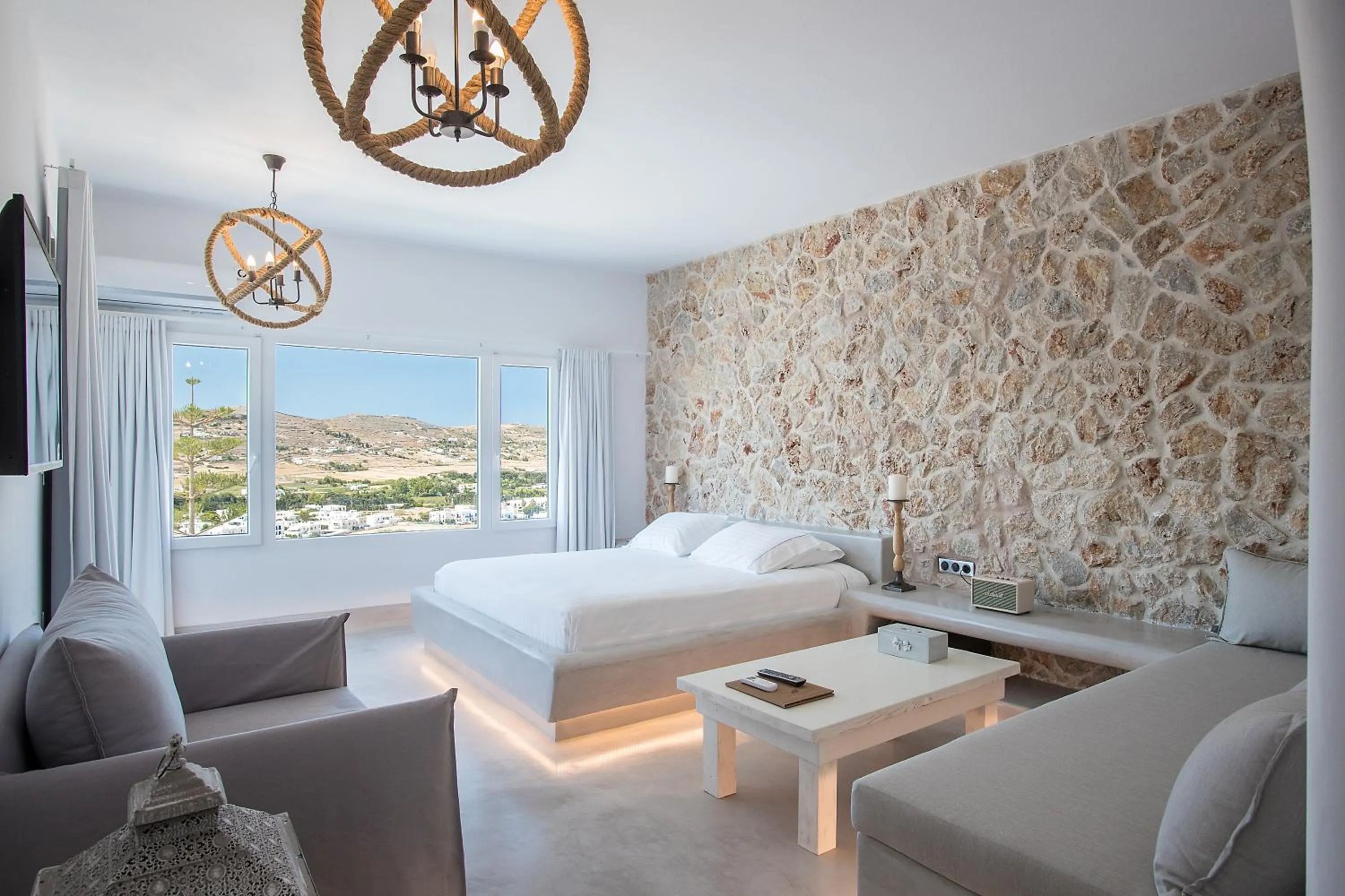 Executive Suite in Paros Palace - Adults Only