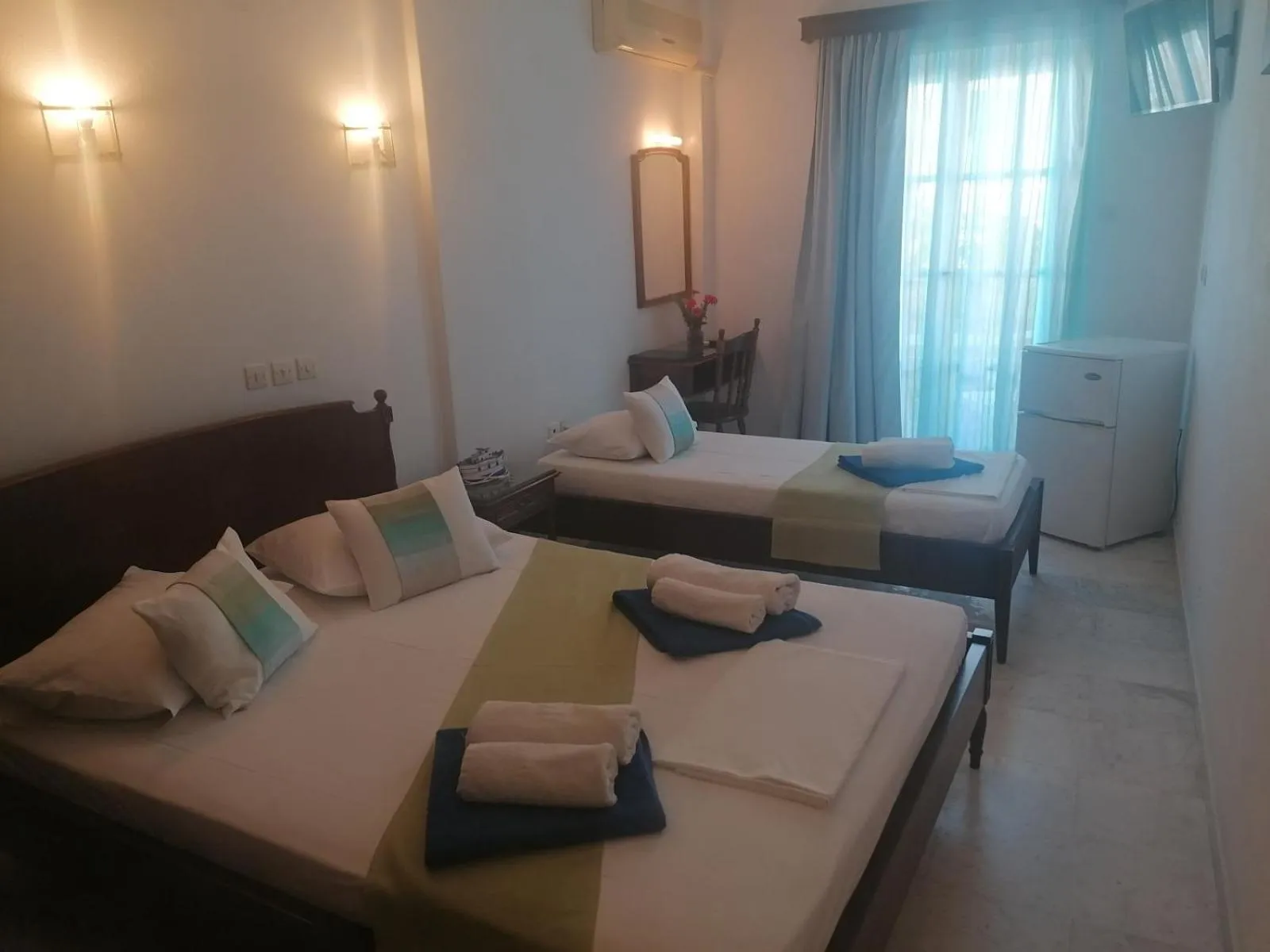 Triple Room with Garden View in Adonis Hotel Naxos