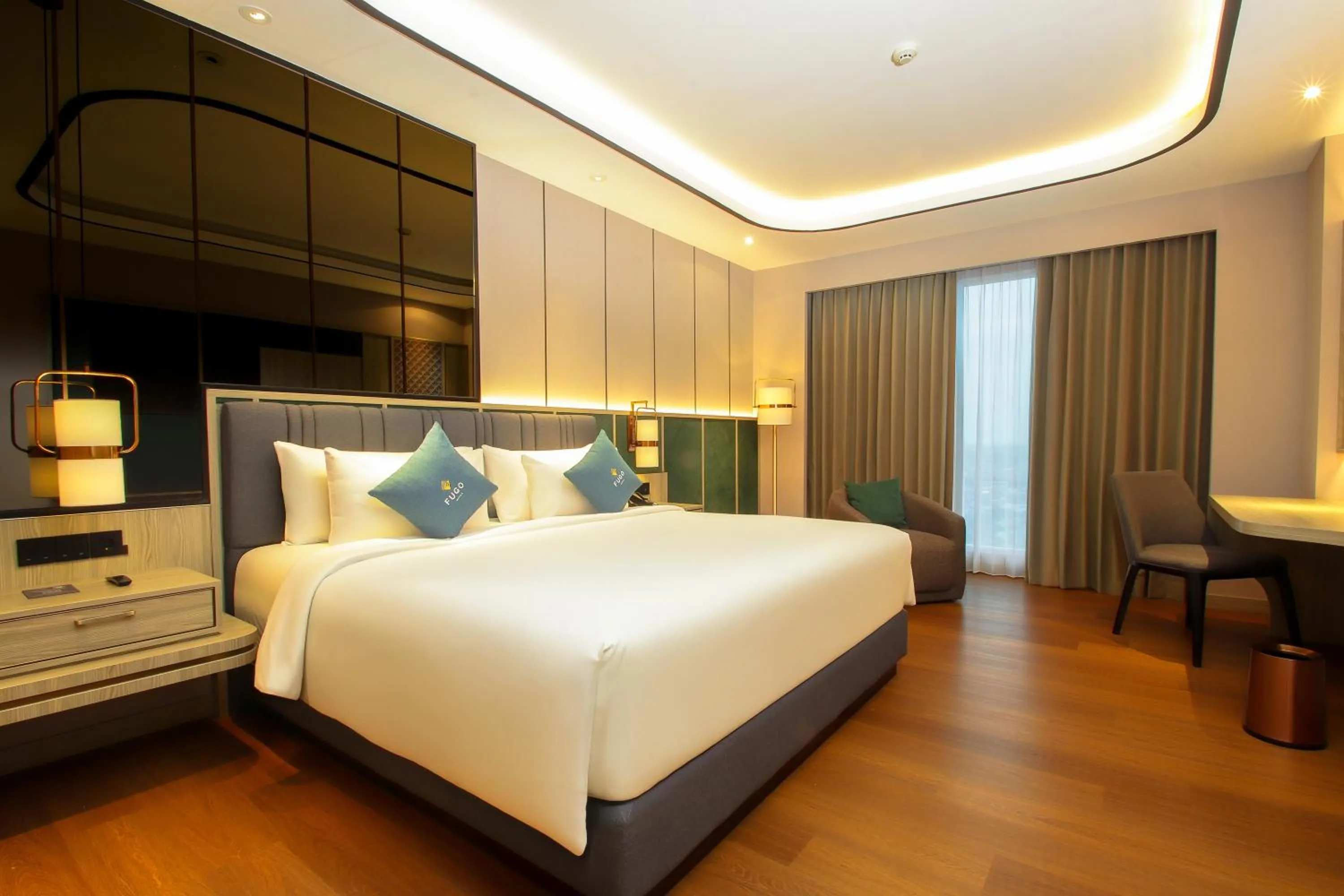 Deluxe King Room in FUGO Hotel Banjarmasin